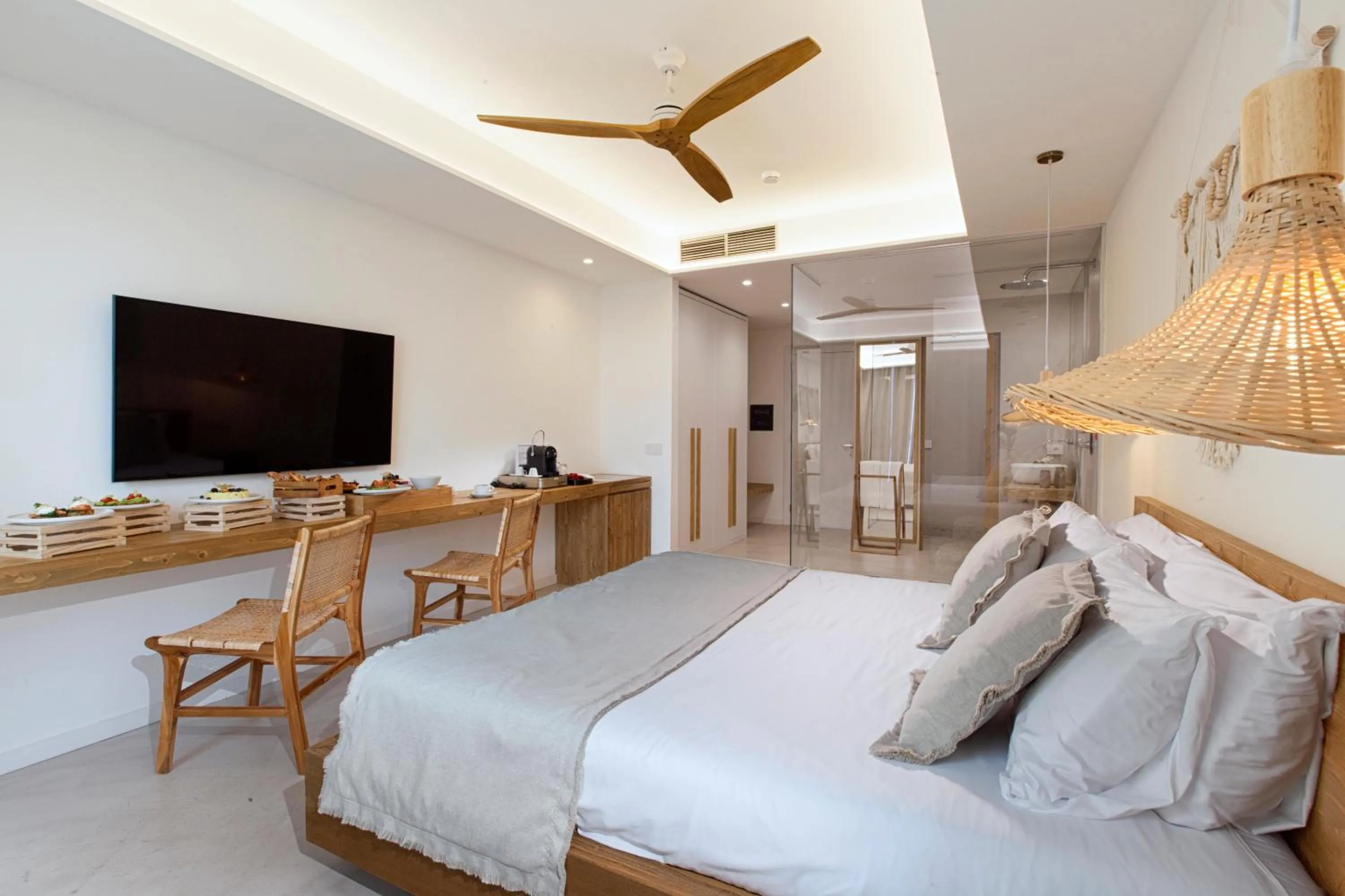 Bedroom, Bed in Maya Beach Resort