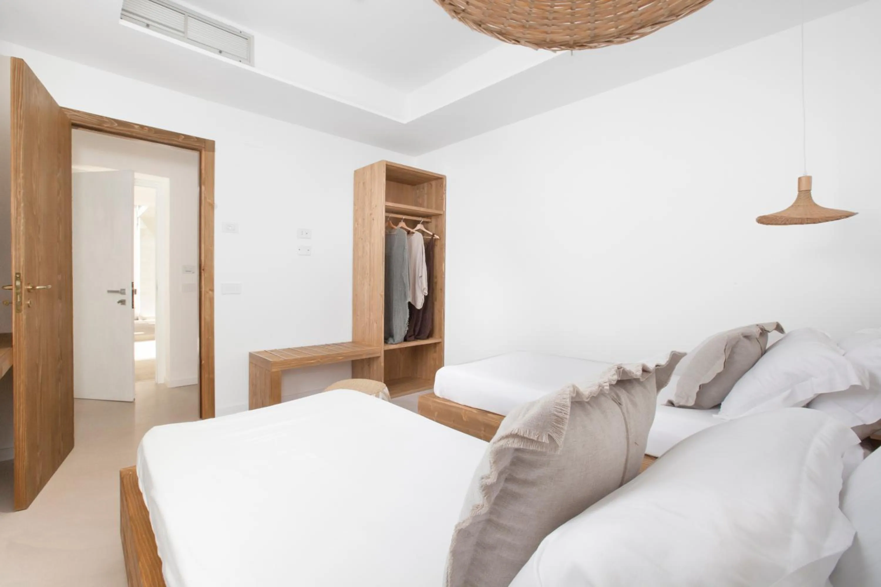 Bedroom, Bed in Maya Beach Resort