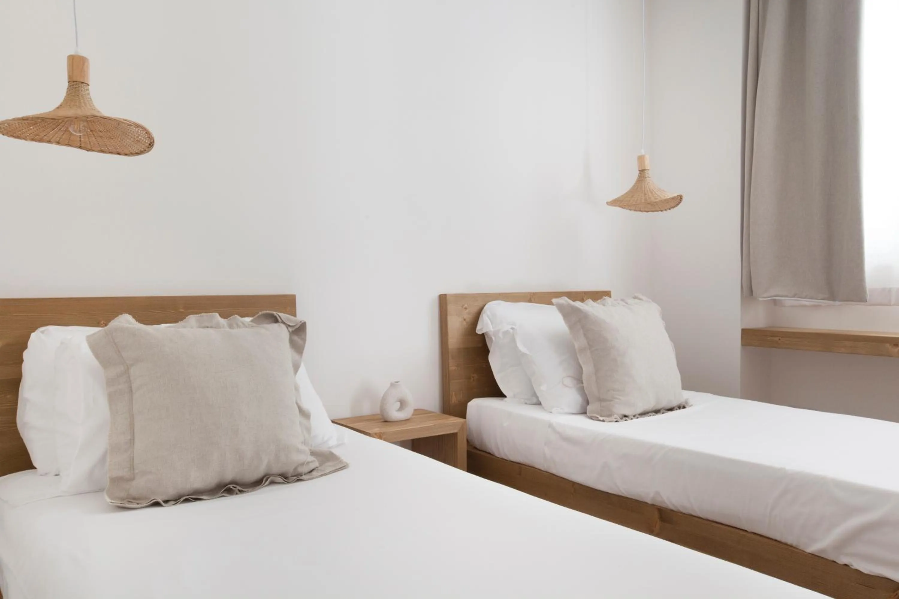 Bedroom, Bed in Maya Beach Resort