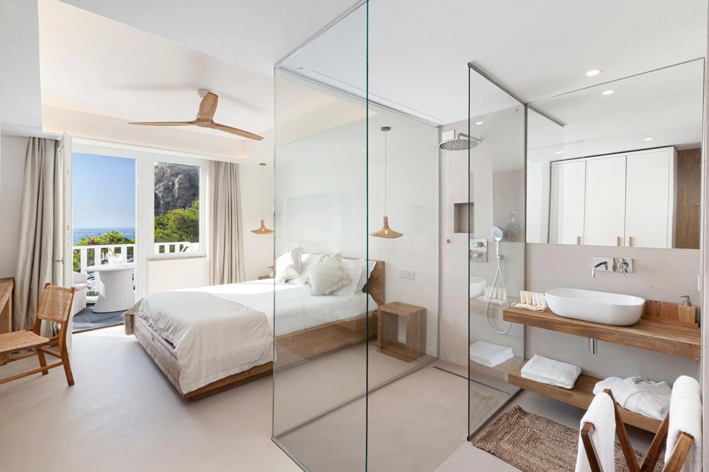 Photo of the whole room, Bed in Maya Beach Resort