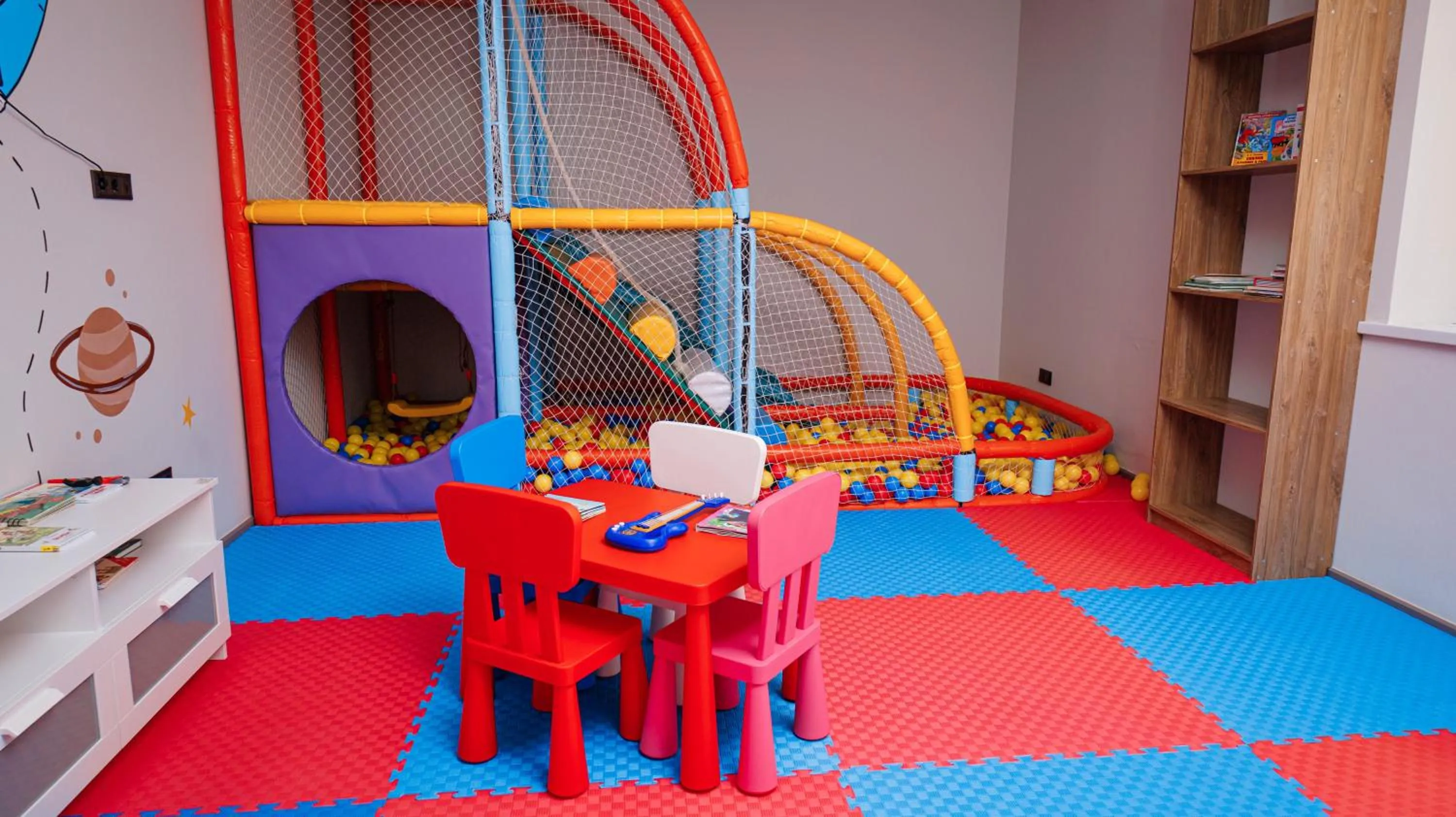 Kids's club in Eco hotel & restaurant "SKALA"