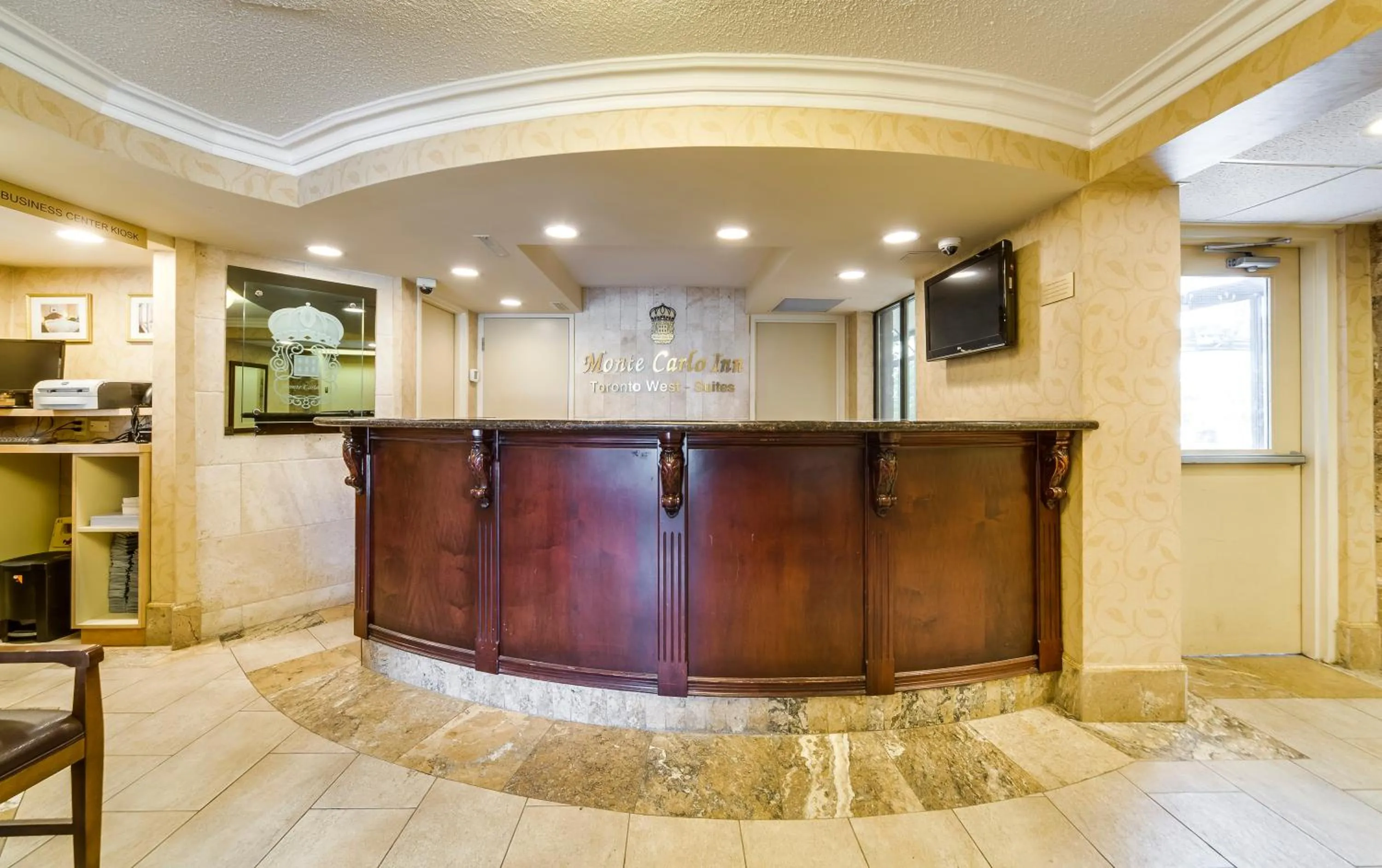 Lobby or reception in Monte Carlo Inn Toronto West Suites