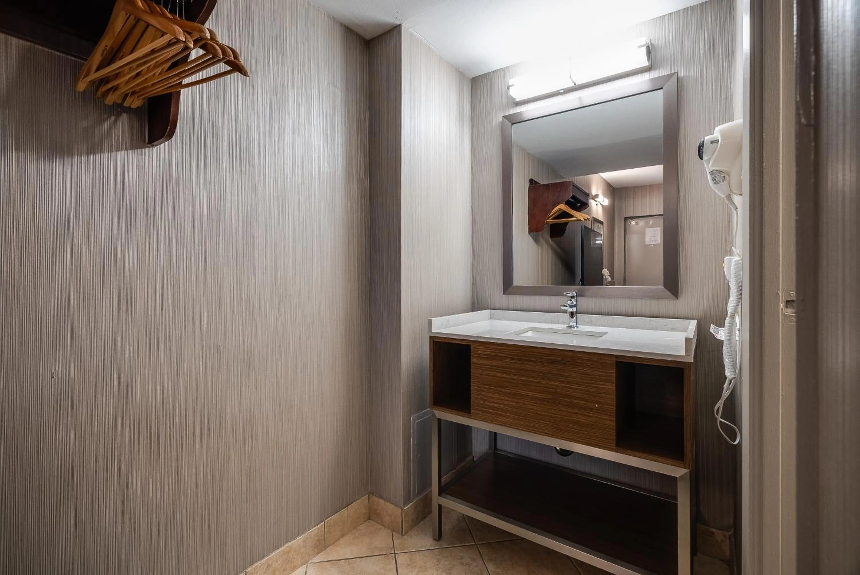 Bathroom in Monte Carlo Inn Toronto West Suites