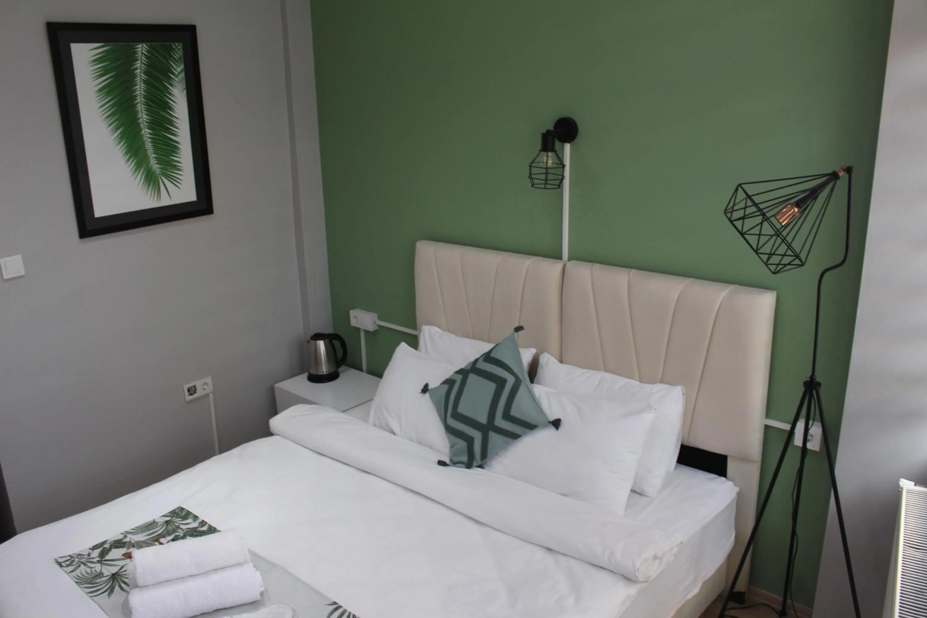 Bed in Taxim Starlight Hotel