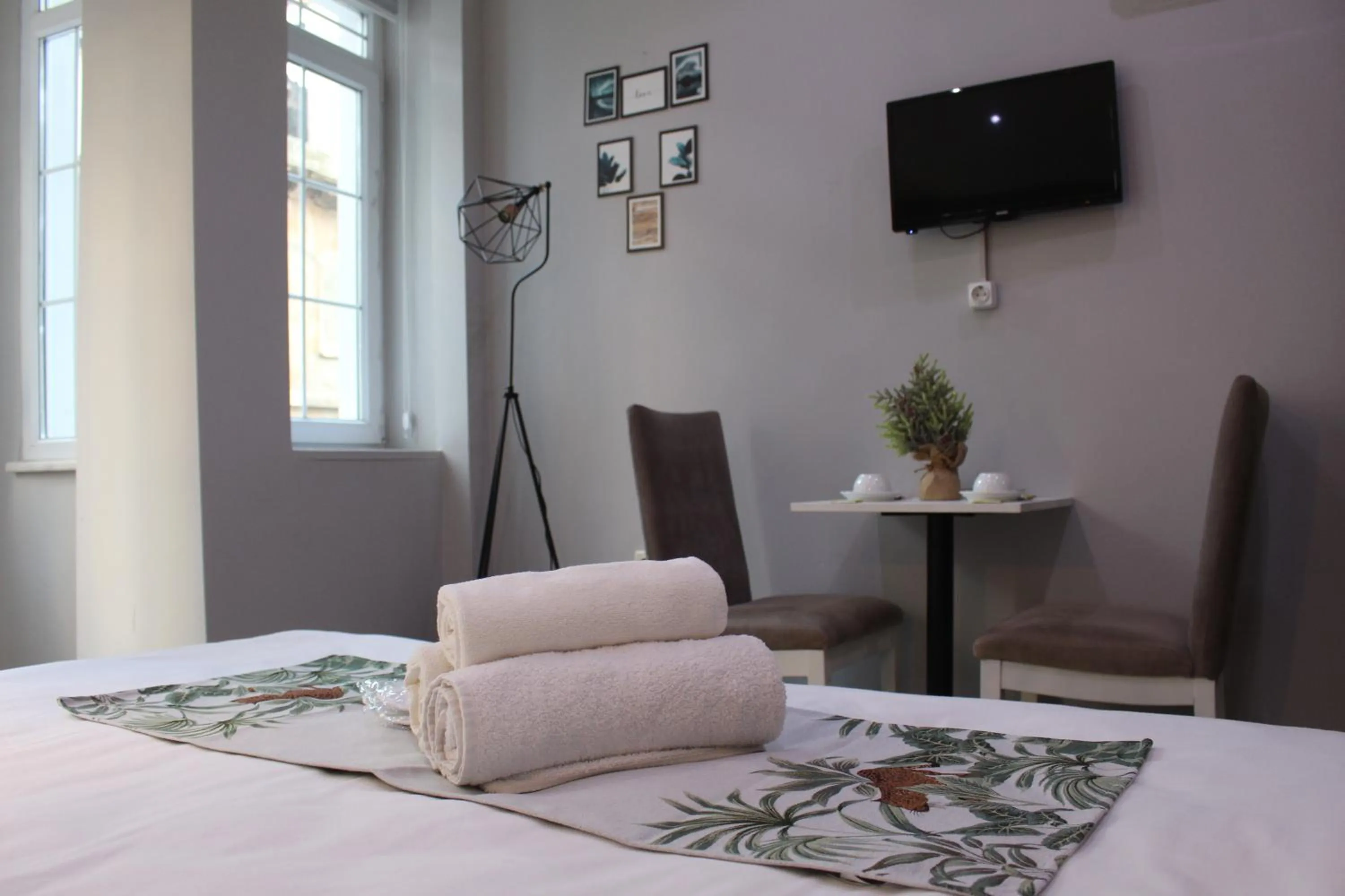 Bed in Taxim Starlight Hotel