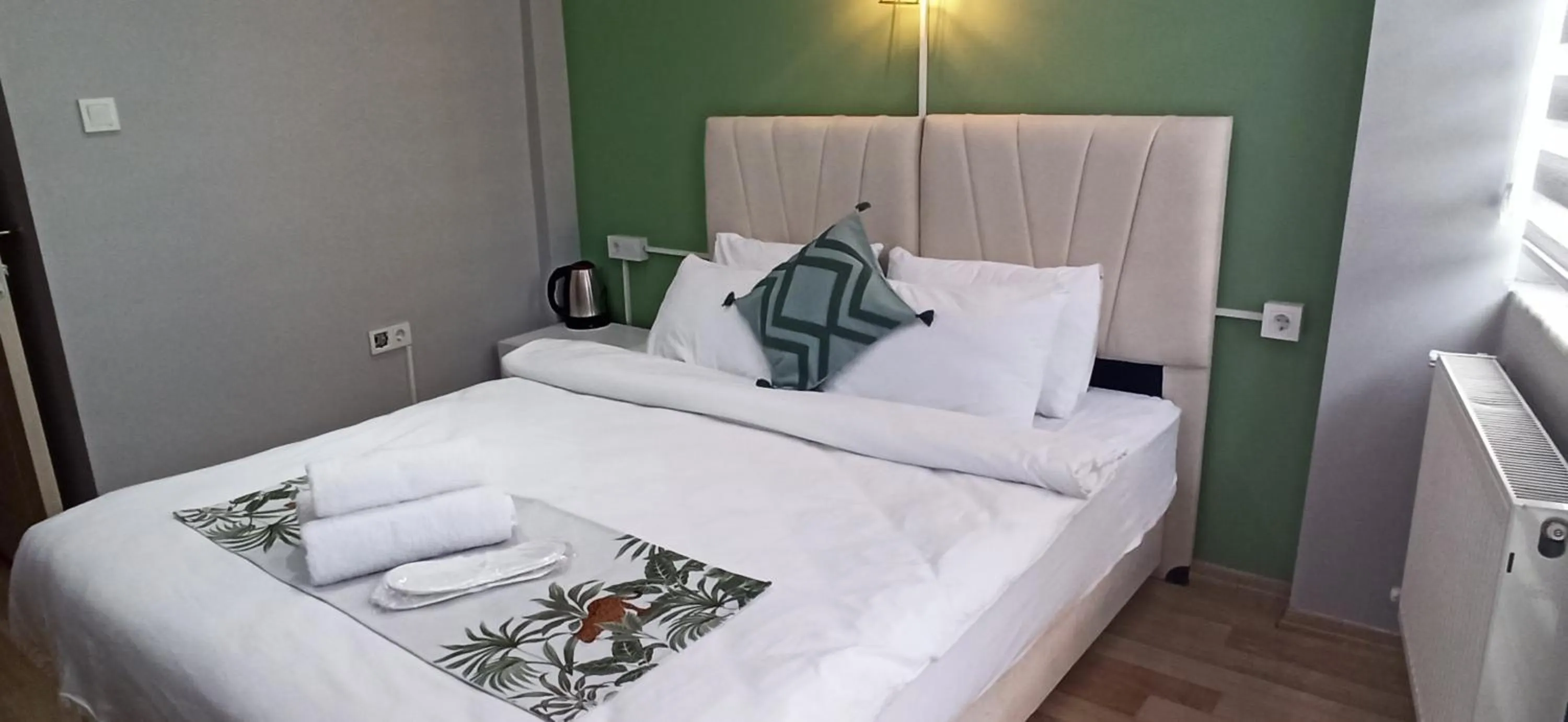 Bed in Taxim Starlight Hotel