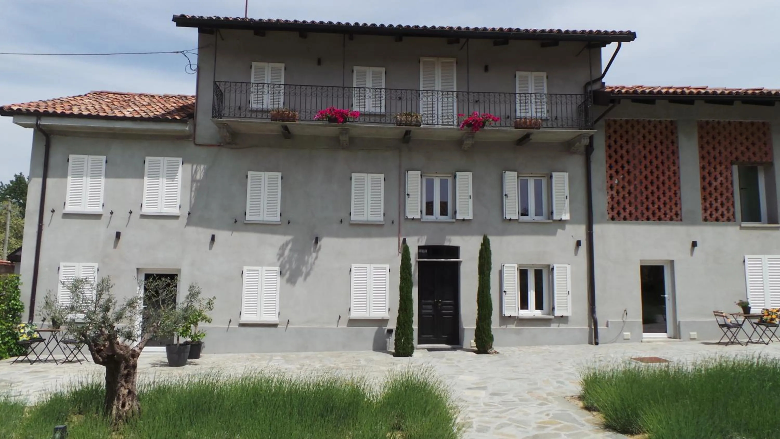 Property building in Sotto La Vigna Charm Stay Adults only vacation Bed and breakfast room