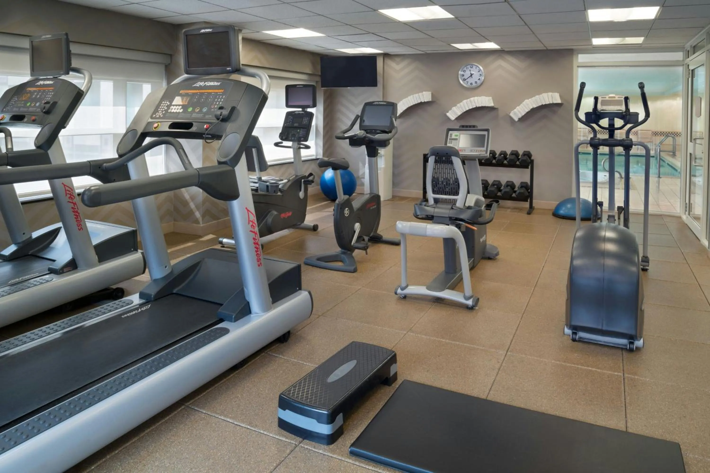 Fitness centre/facilities in Residence Inn by Marriott Toronto Downtown / Entertainment District