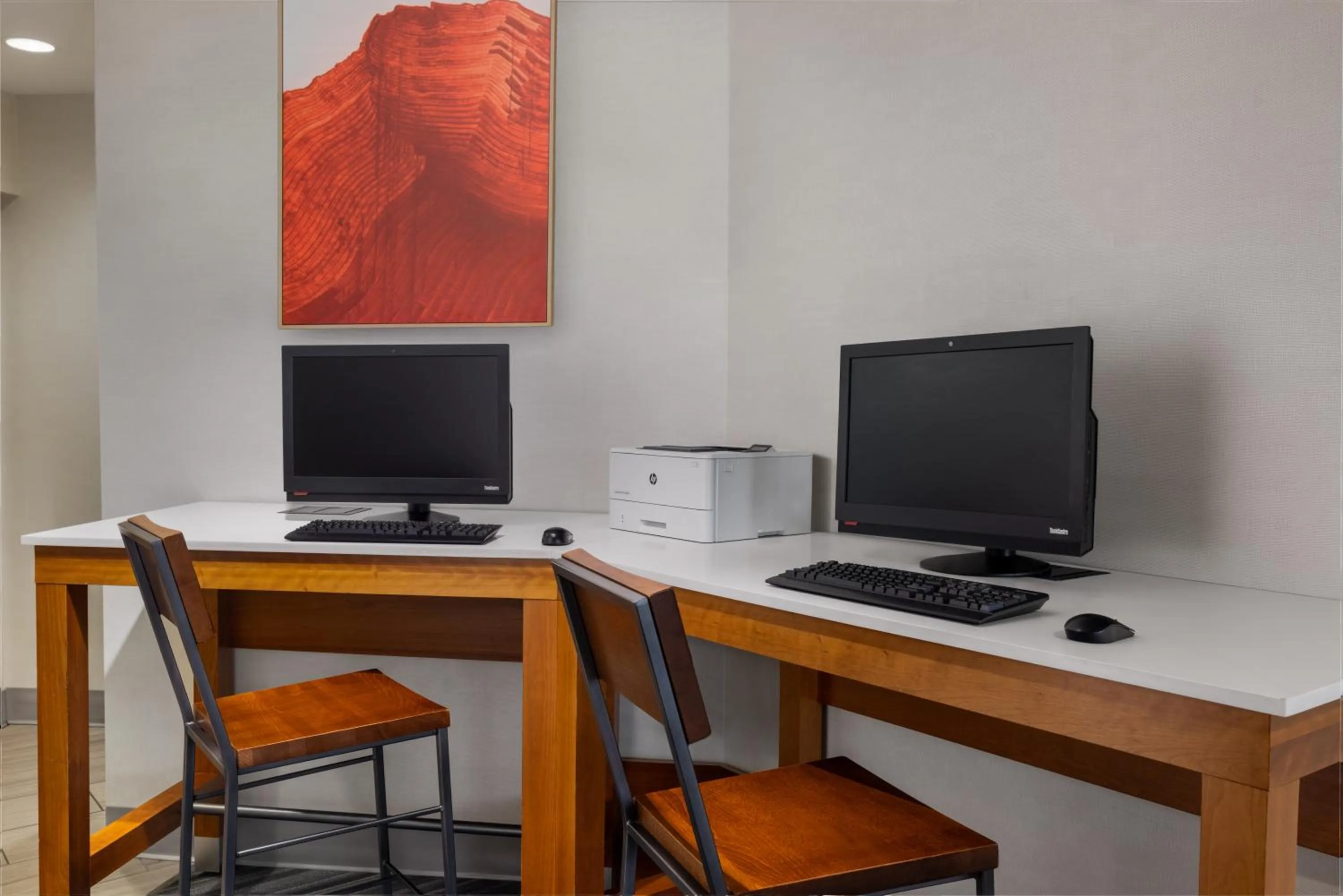 Business facilities in Holiday Inn Express Windsor Waterfront by IHG