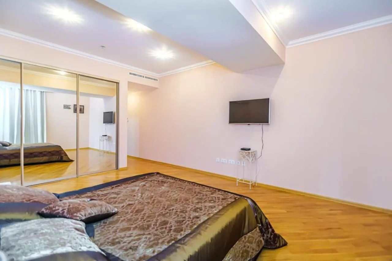 Bed in Port Baku Residance 710 A