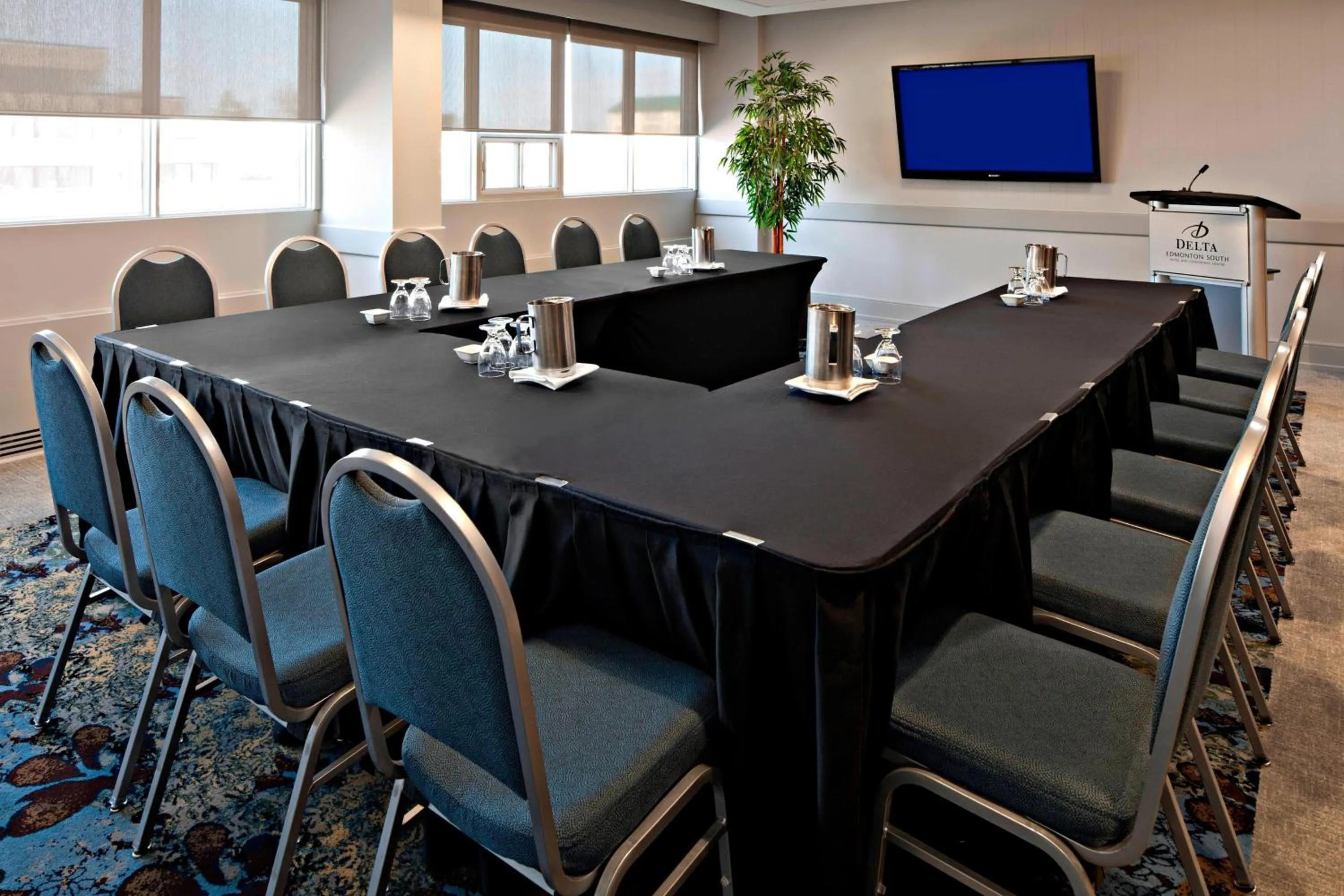 Meeting/conference room in Delta Hotels by Marriott Edmonton South Conference Centre