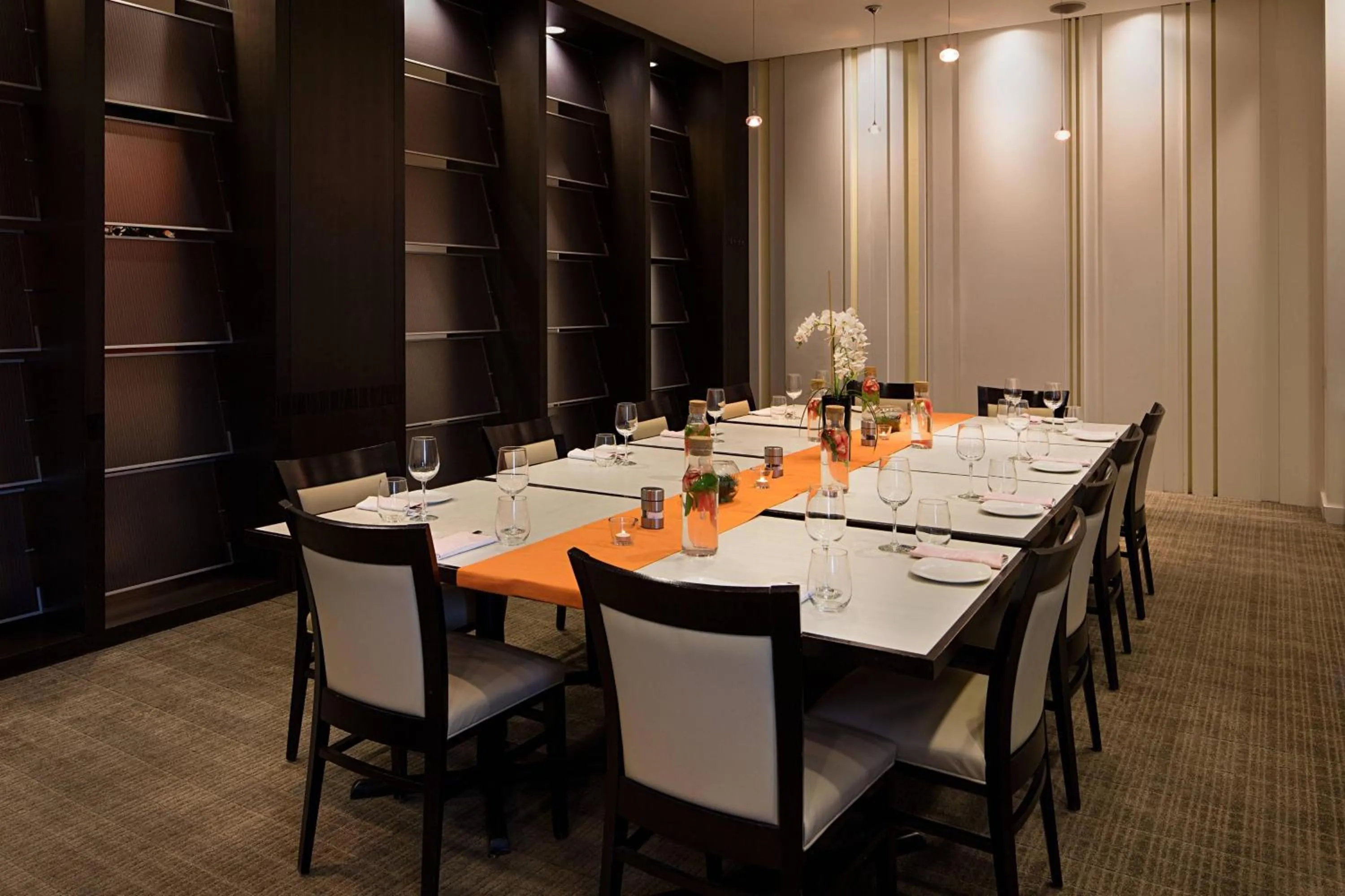 Restaurant/places to eat in Delta Hotels by Marriott Edmonton South Conference Centre