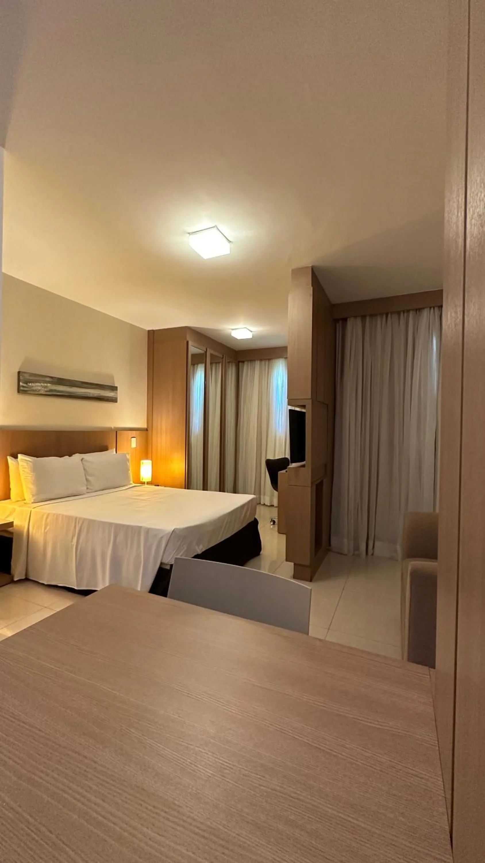 Bed in The Sun Full Condominiun