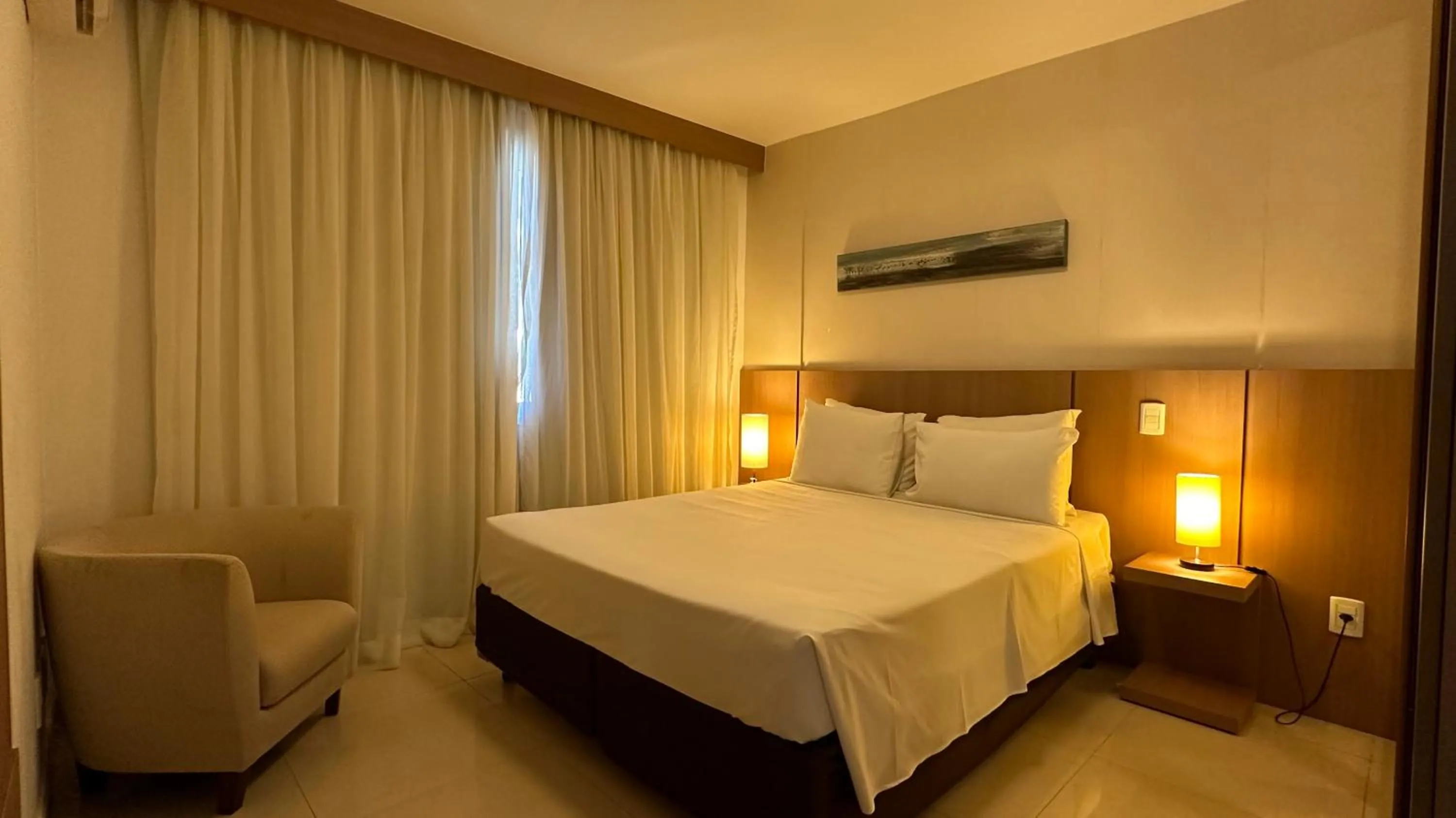 Bed in The Sun Full Condominiun