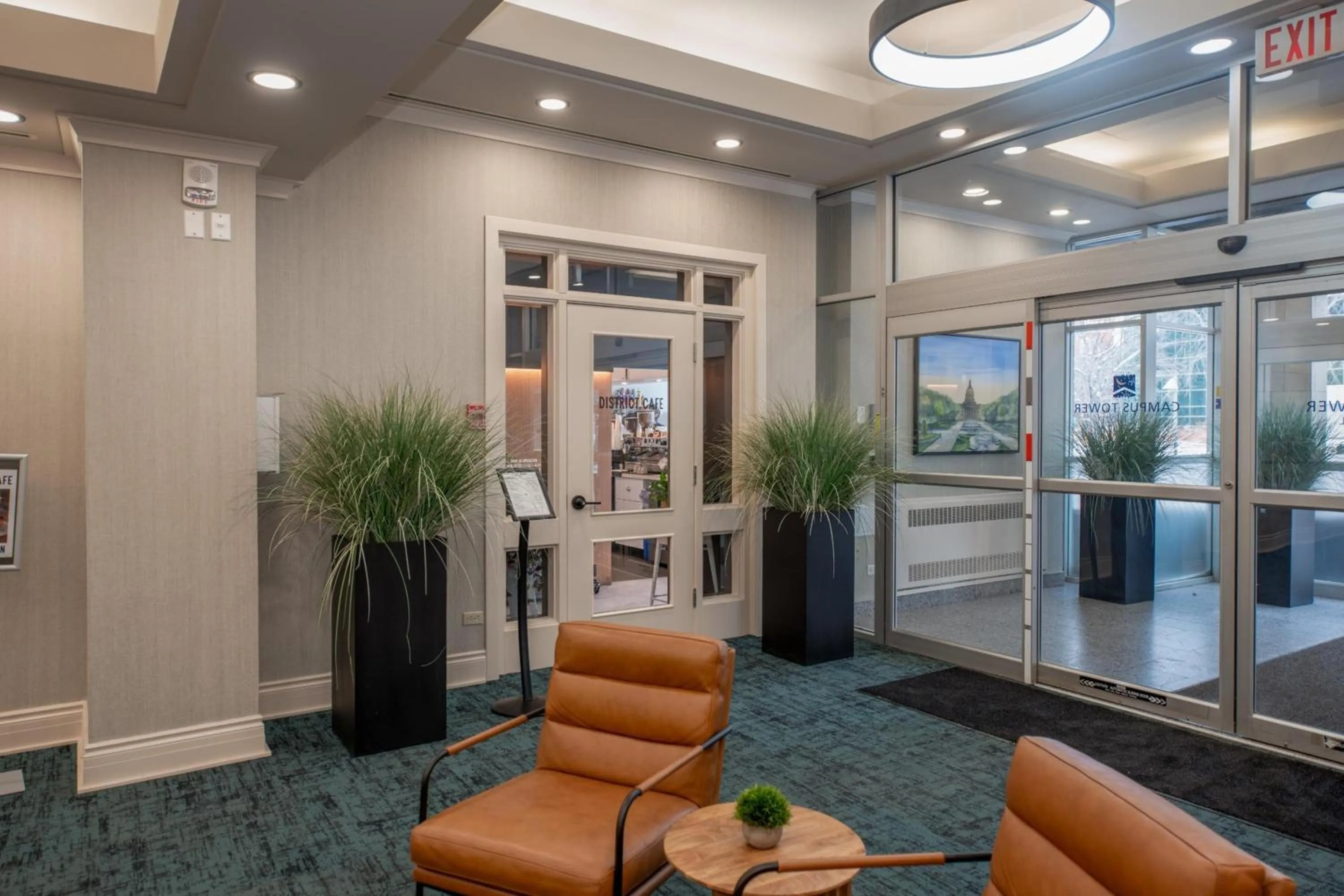 Lobby or reception in Campus Tower Suite Hotel