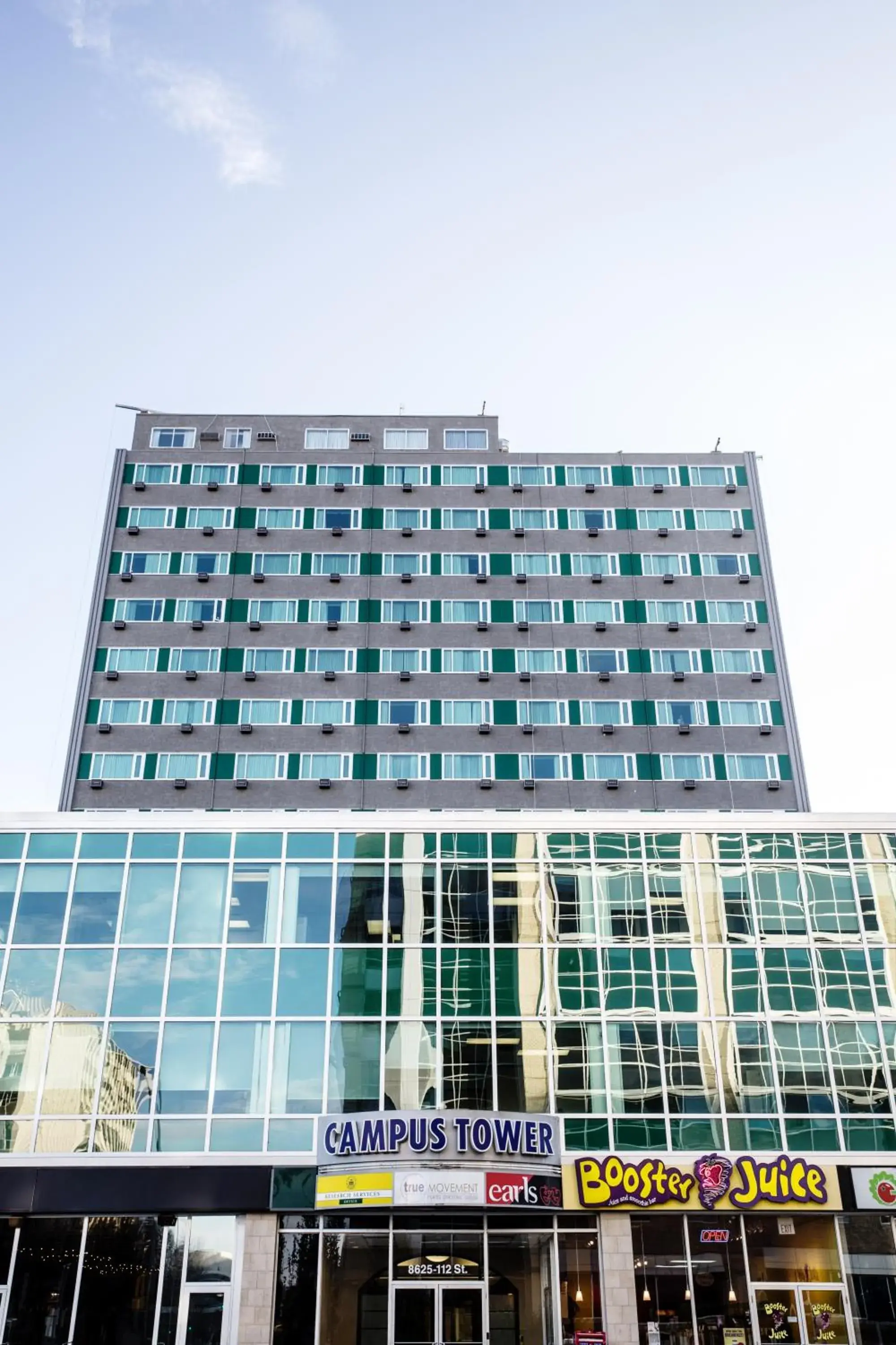 Facade/entrance in Campus Tower Suite Hotel Facade/entrance in Campus Tower Suite Hotel