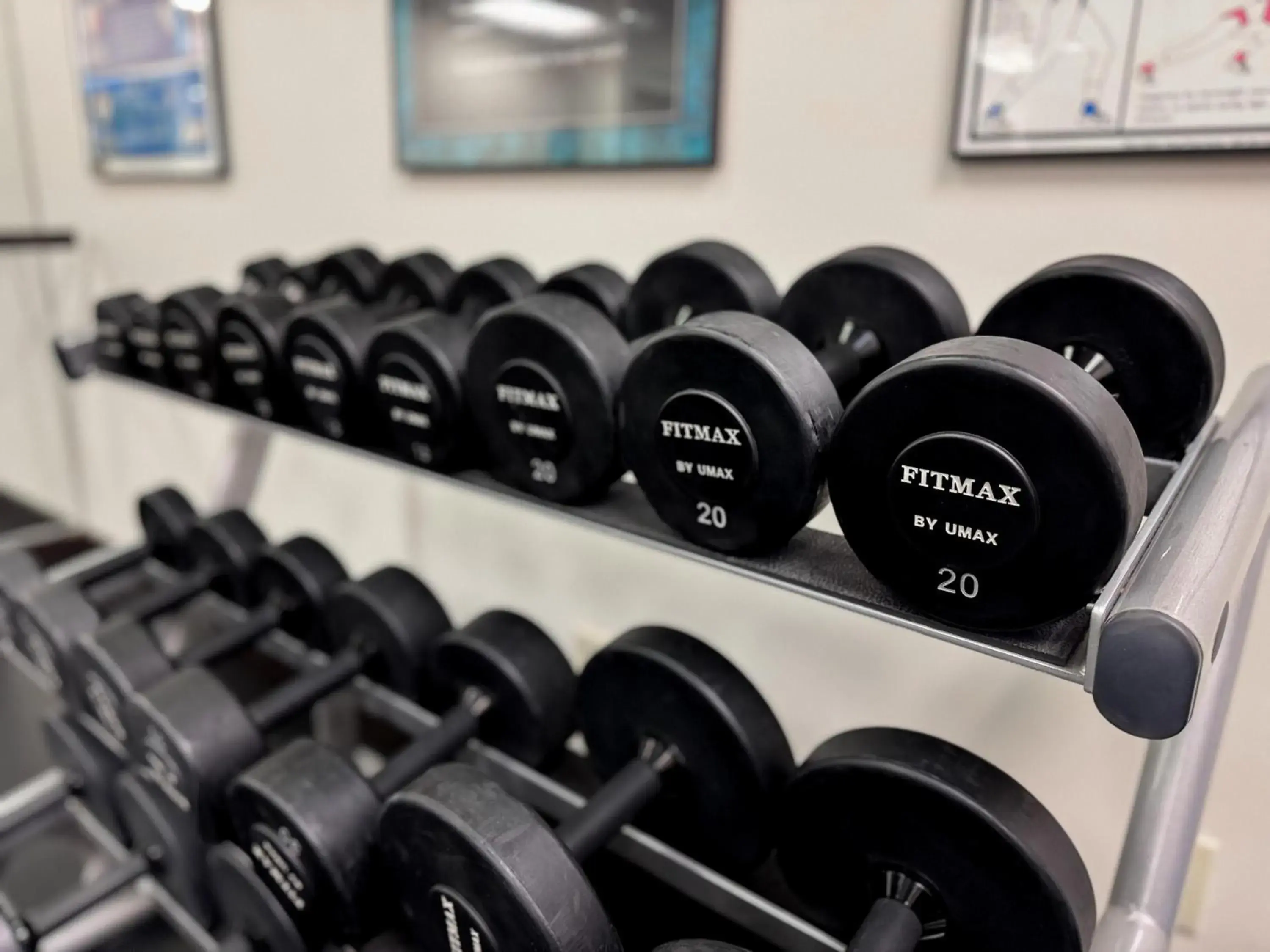 Fitness centre/facilities in Campus Tower Suite Hotel Fitness centre/facilities in Campus Tower Suite Hotel