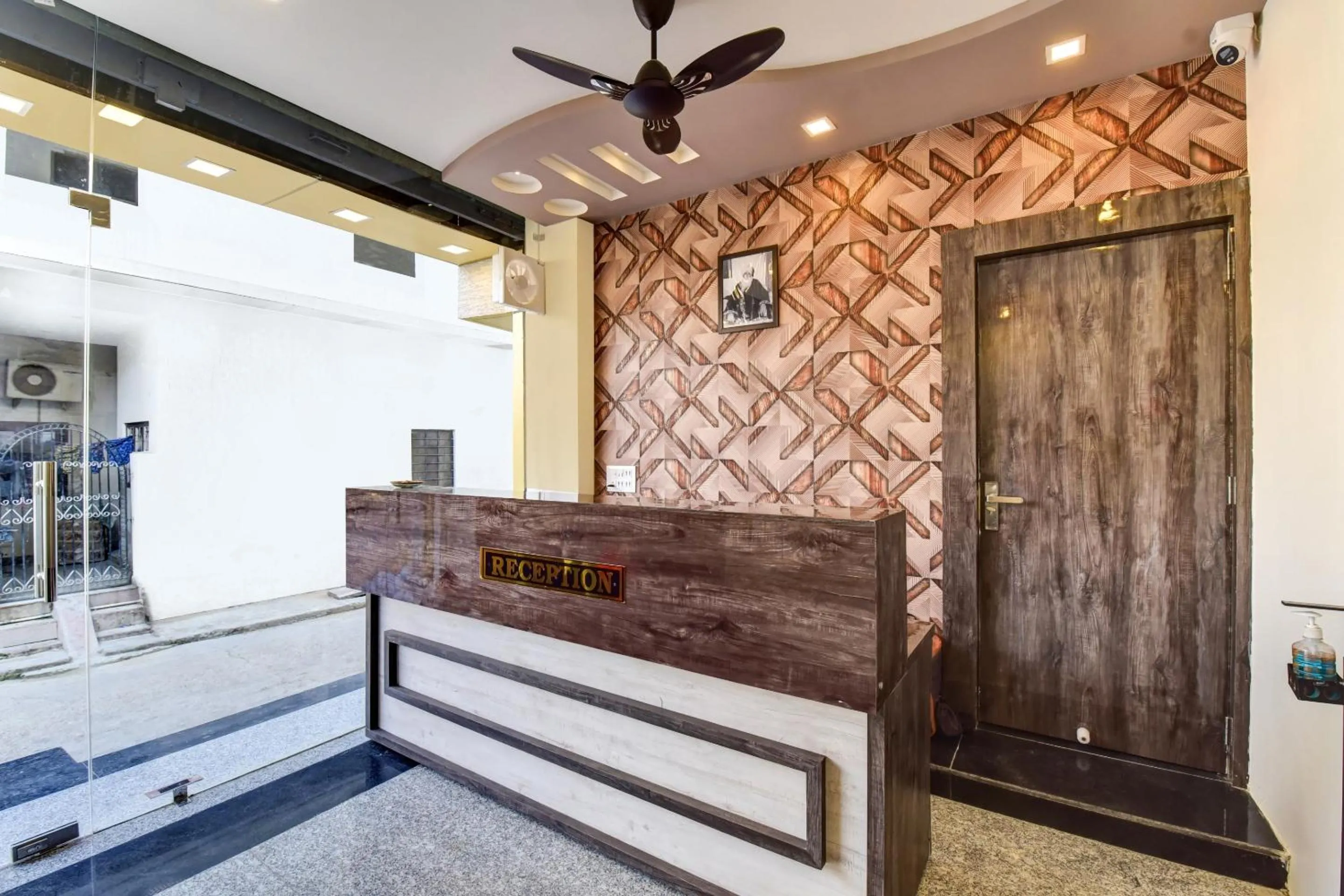 Lobby or reception in Hotel O Grand L M