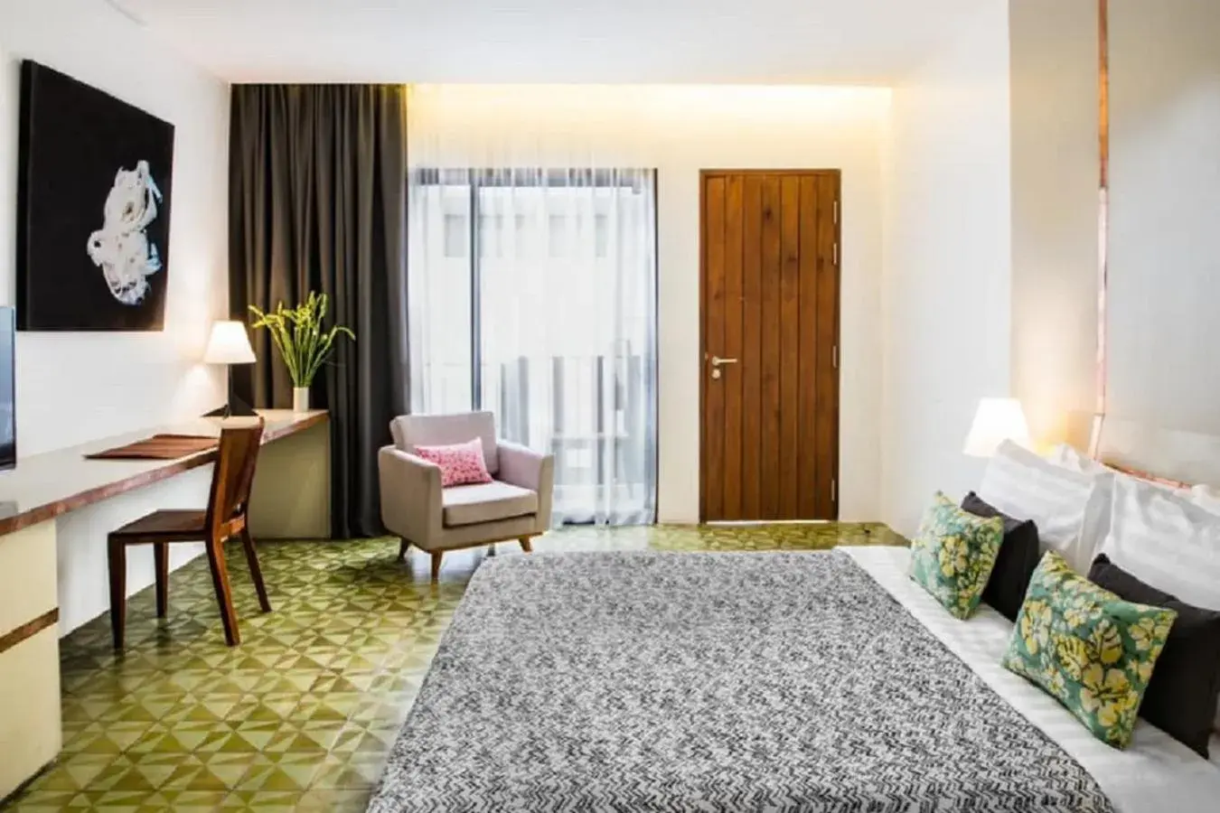 Deluxe King Room with Balcony in Atelier Hotel Deluxe King Room with Balcony in Atelier Hotel