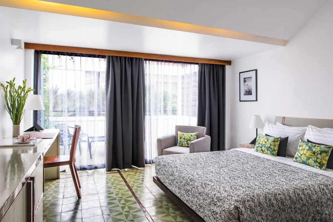 Bedroom, Bed in Atelier Hotel