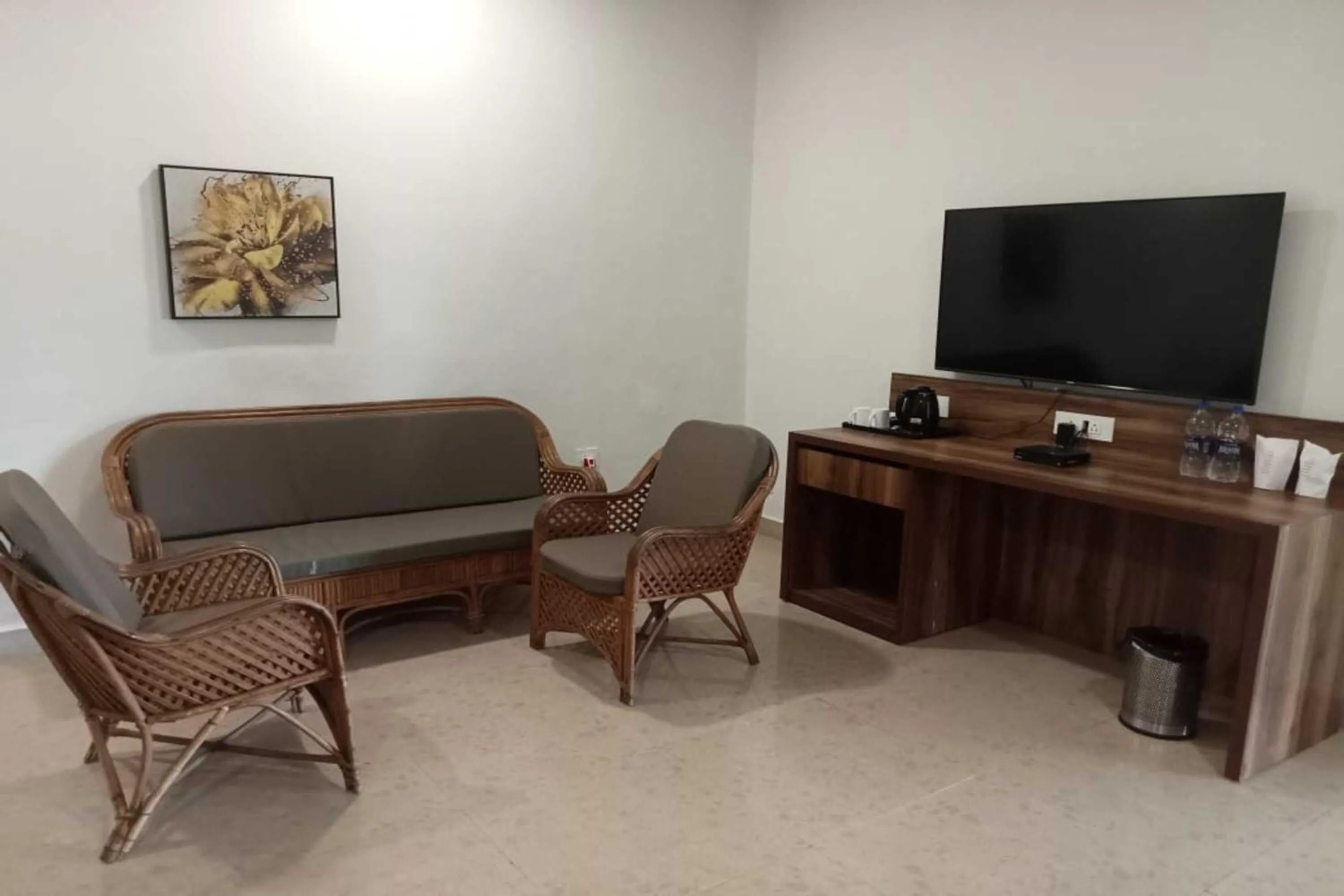 Seating area in White Feather Resort Kauncha