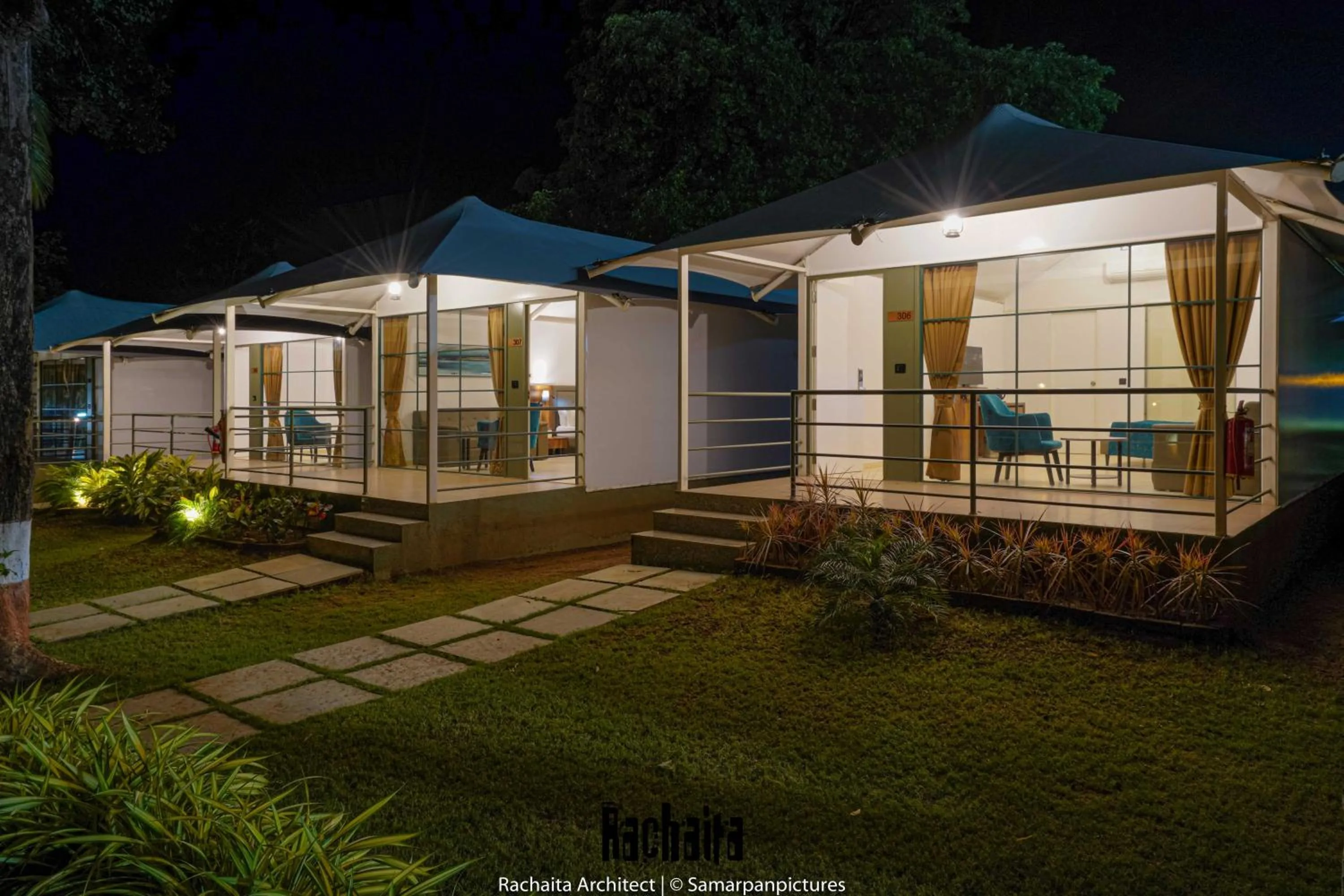 Night in White Feather Resort Kauncha