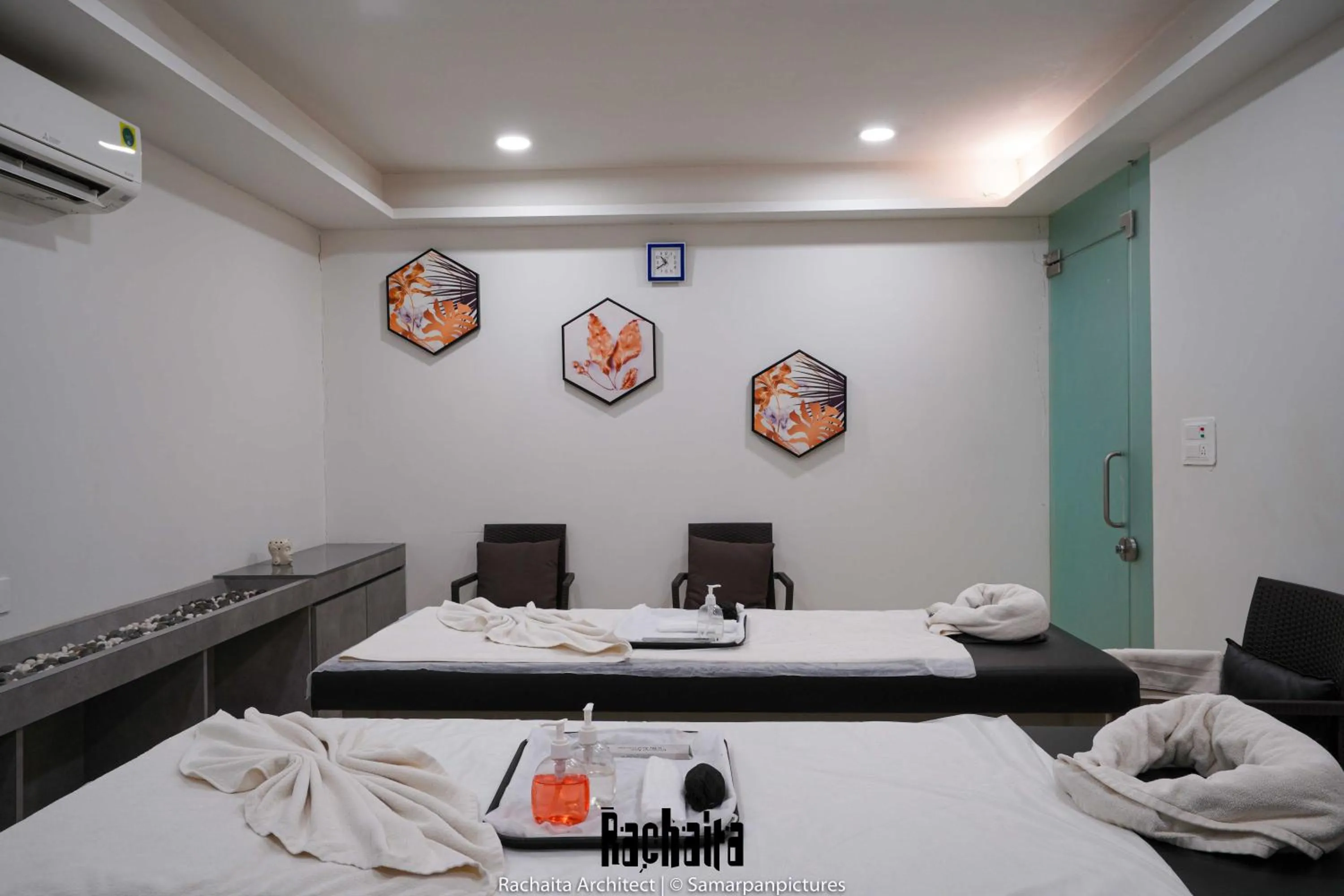 Spa and wellness centre/facilities, Bed in White Feather Resort Kauncha