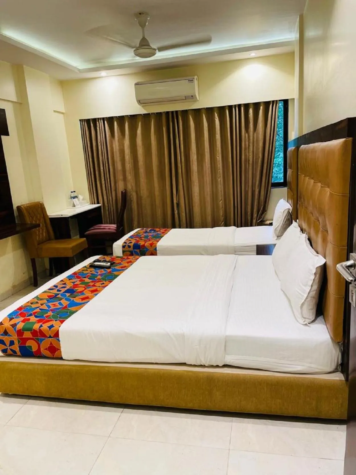 Bed in Hotel Embassy Park - BKC Mumbai