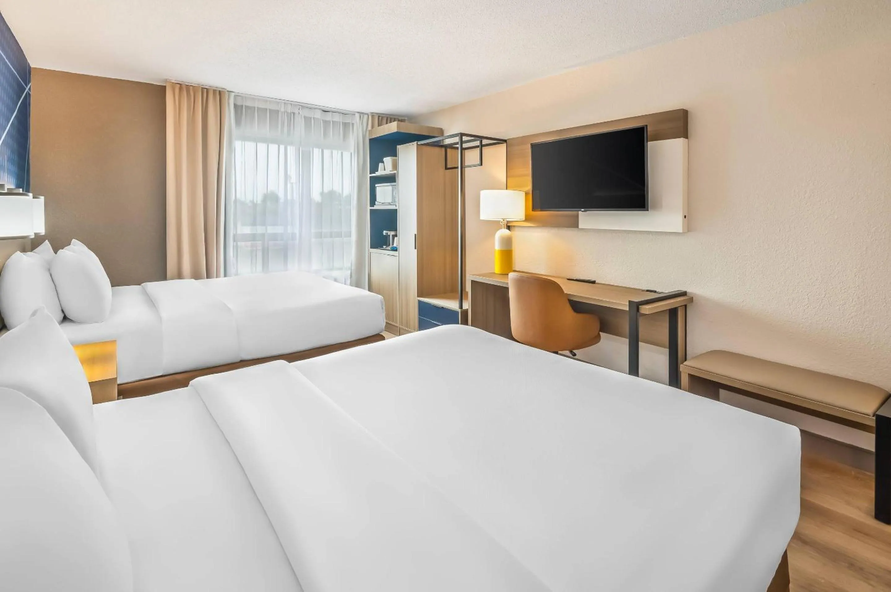 Bedroom, Bed in Comfort Inn