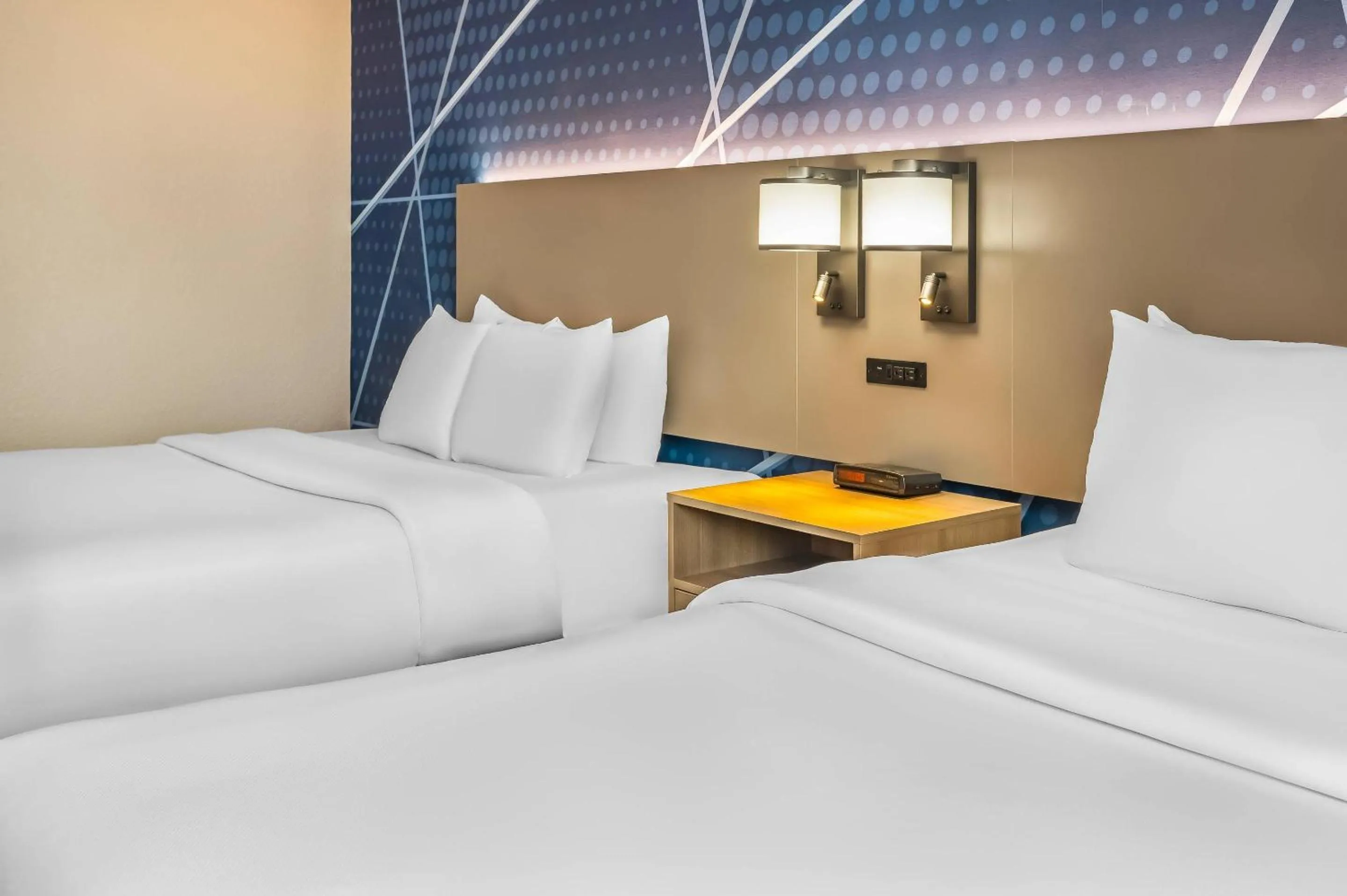 Bedroom, Bed in Comfort Inn