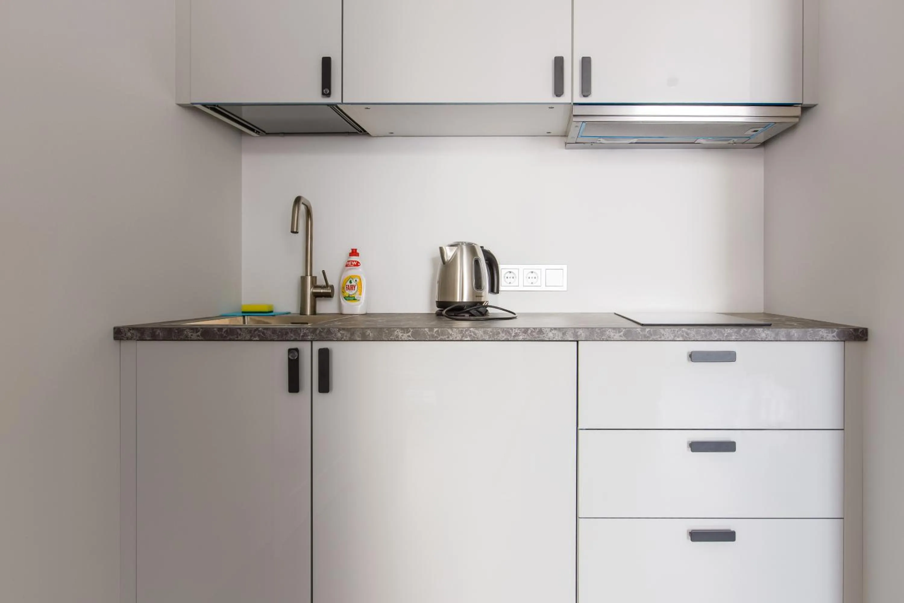 Kitchen or kitchenette in Seaside Central Hotel