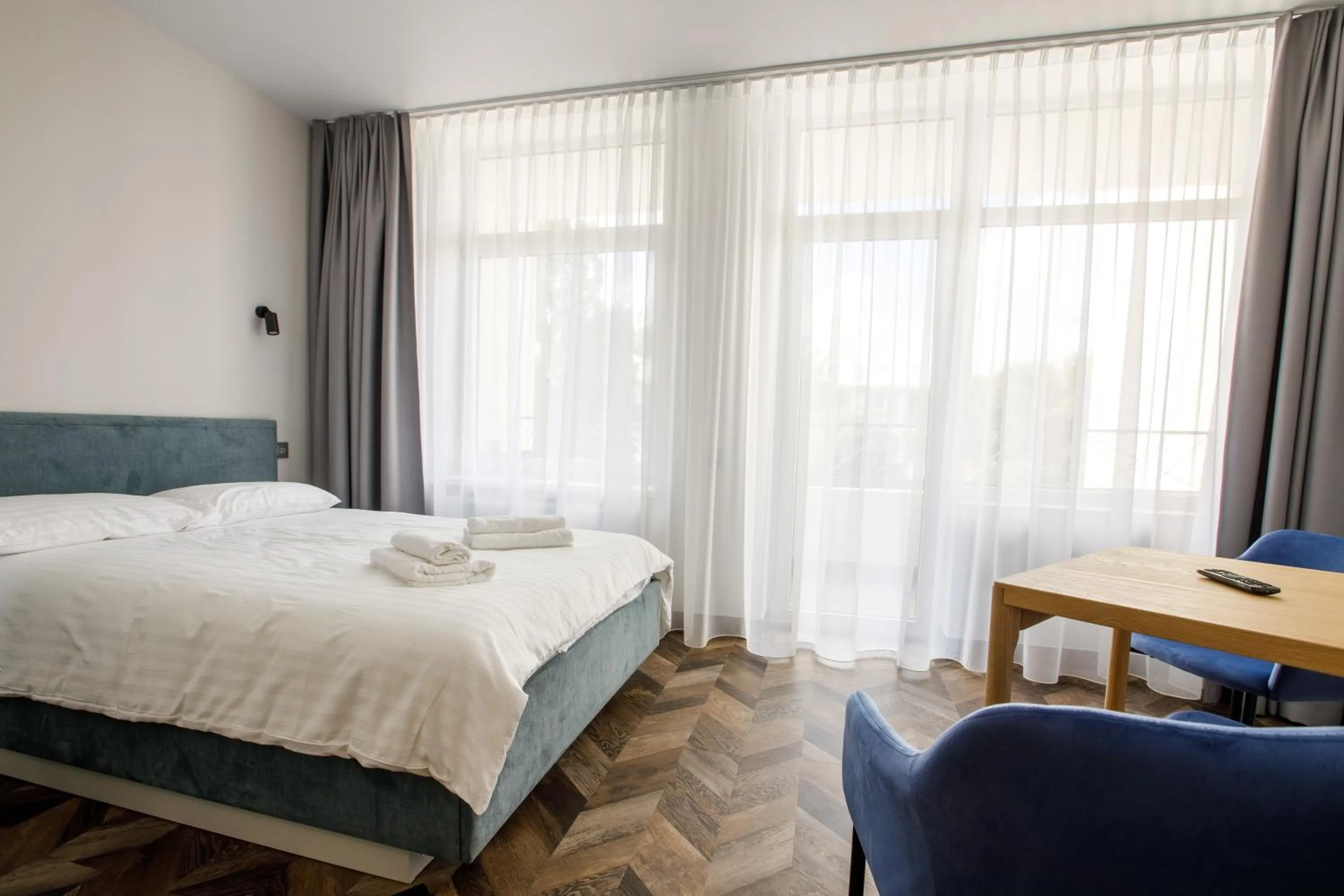 Photo of the whole room, Bed in Seaside Central Hotel