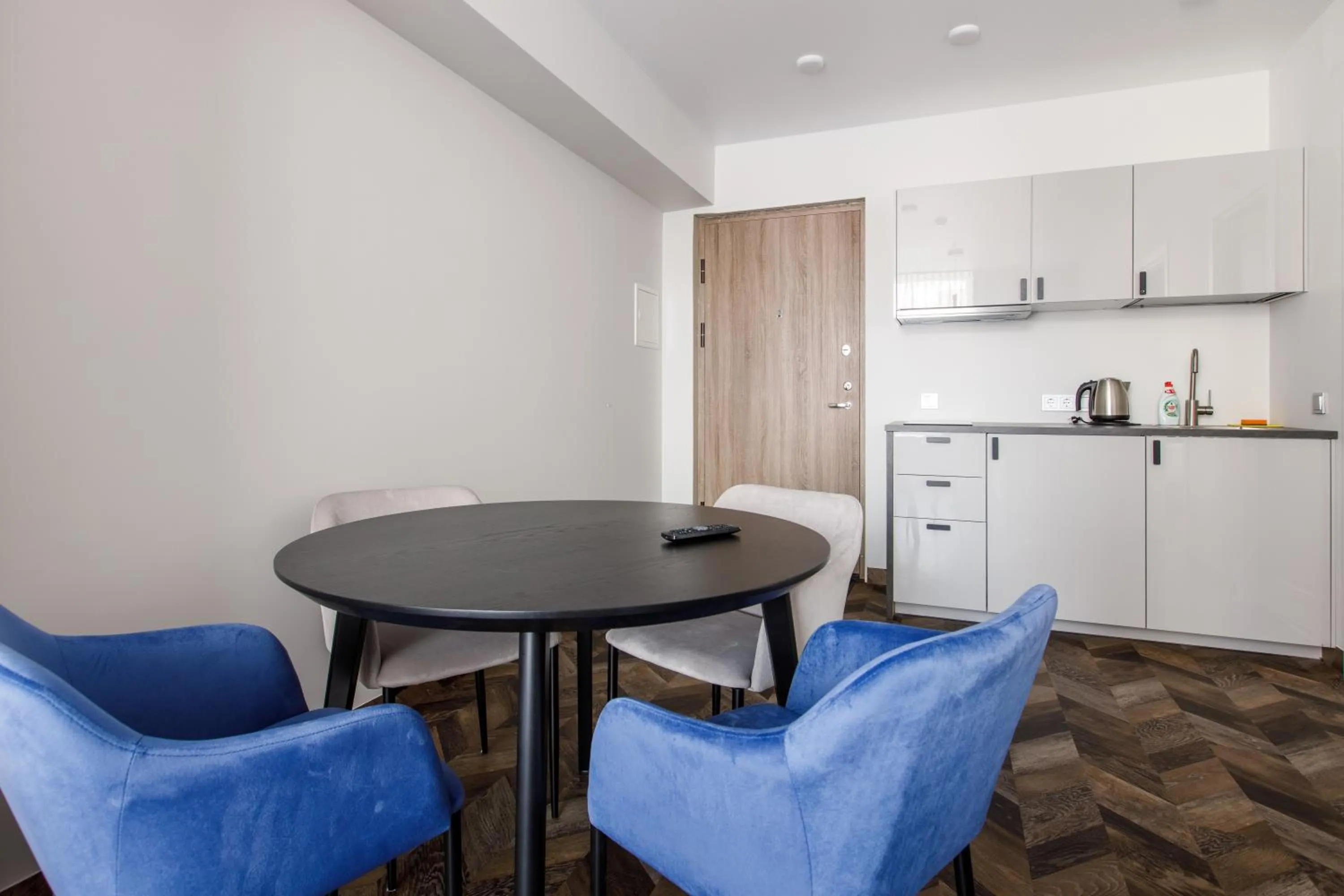 Seating area in Seaside Central Hotel