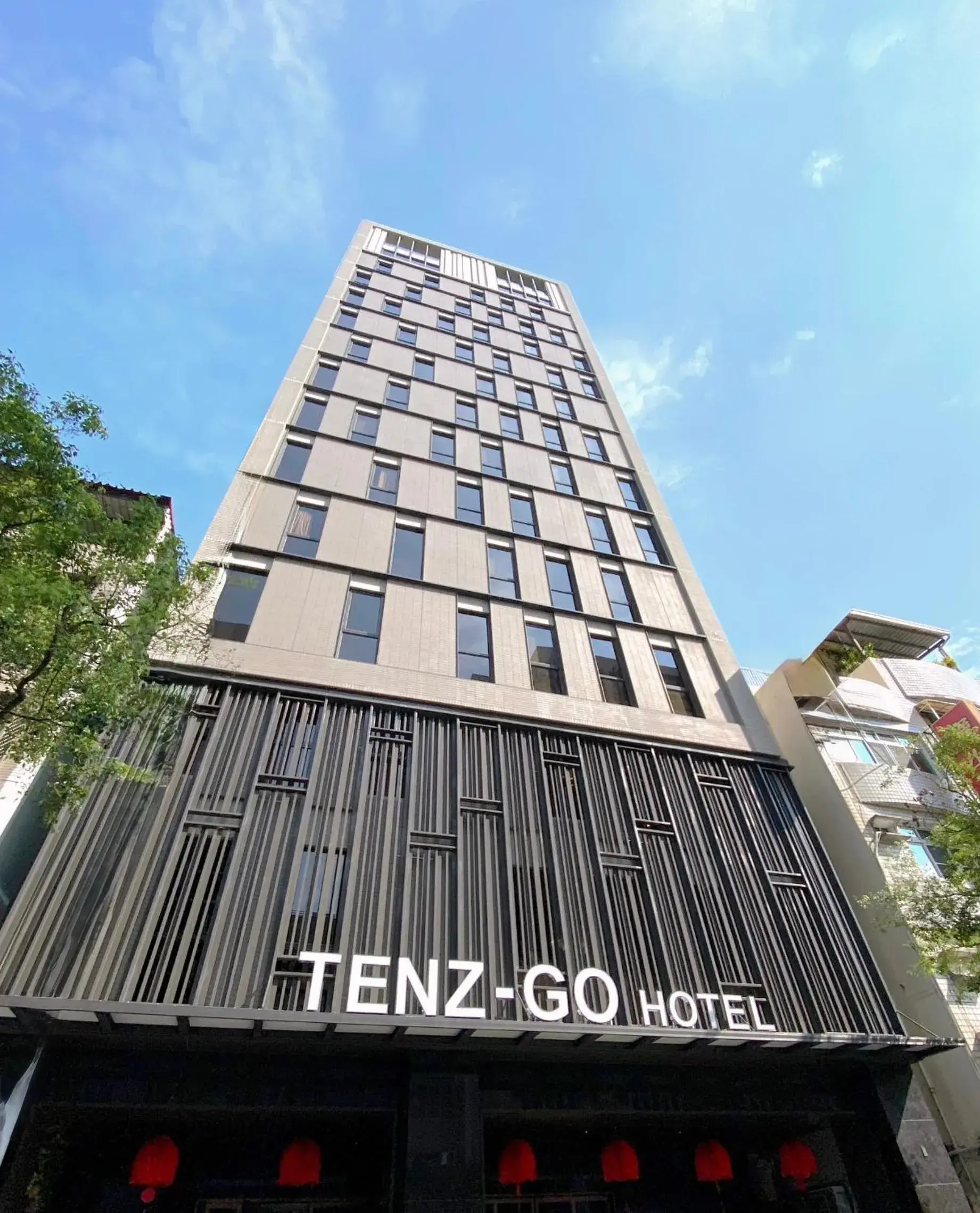 Property building in Tenz Go Hotel Property building in Tenz Go Hotel