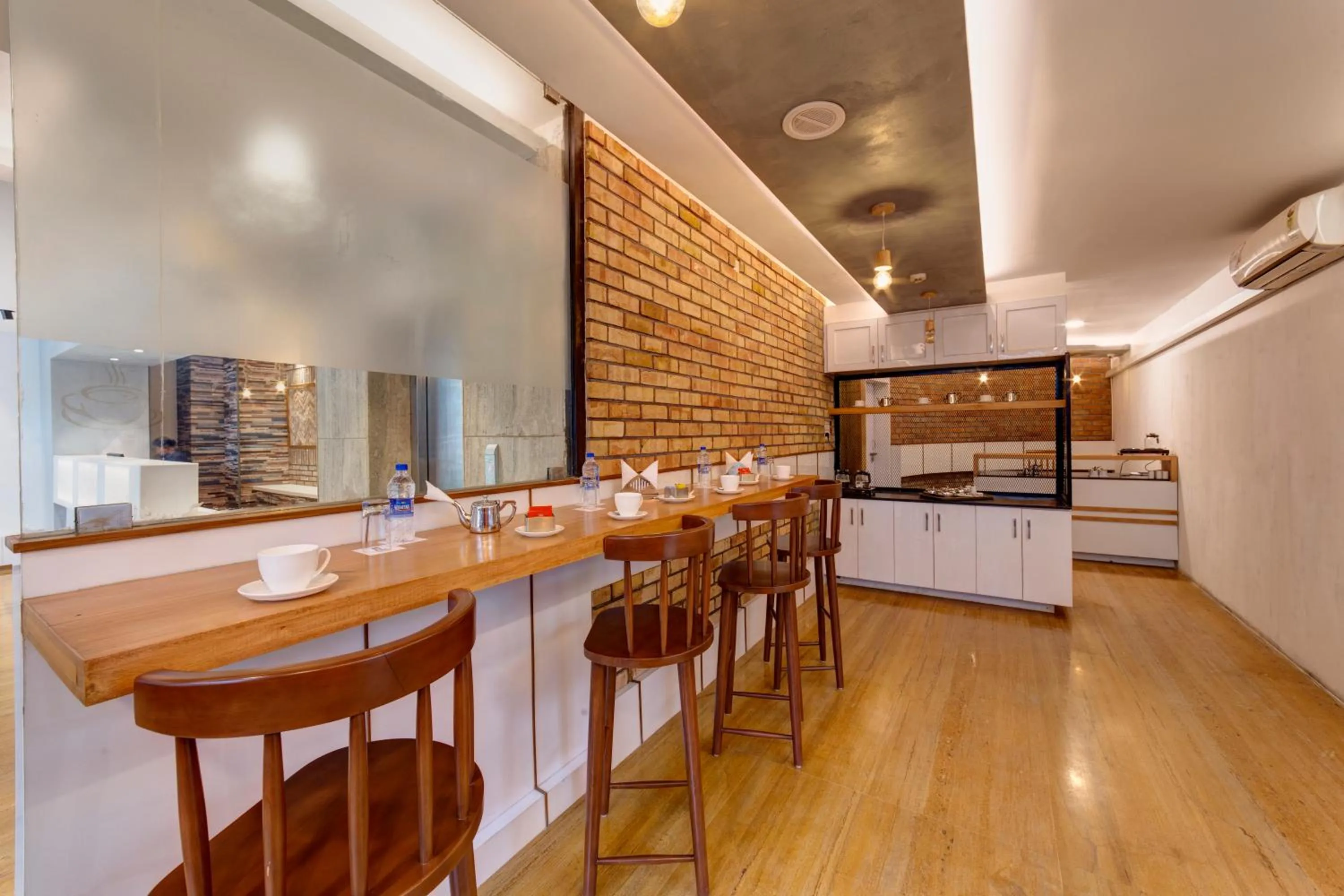 Restaurant/places to eat in Icon Regency by Bhagini