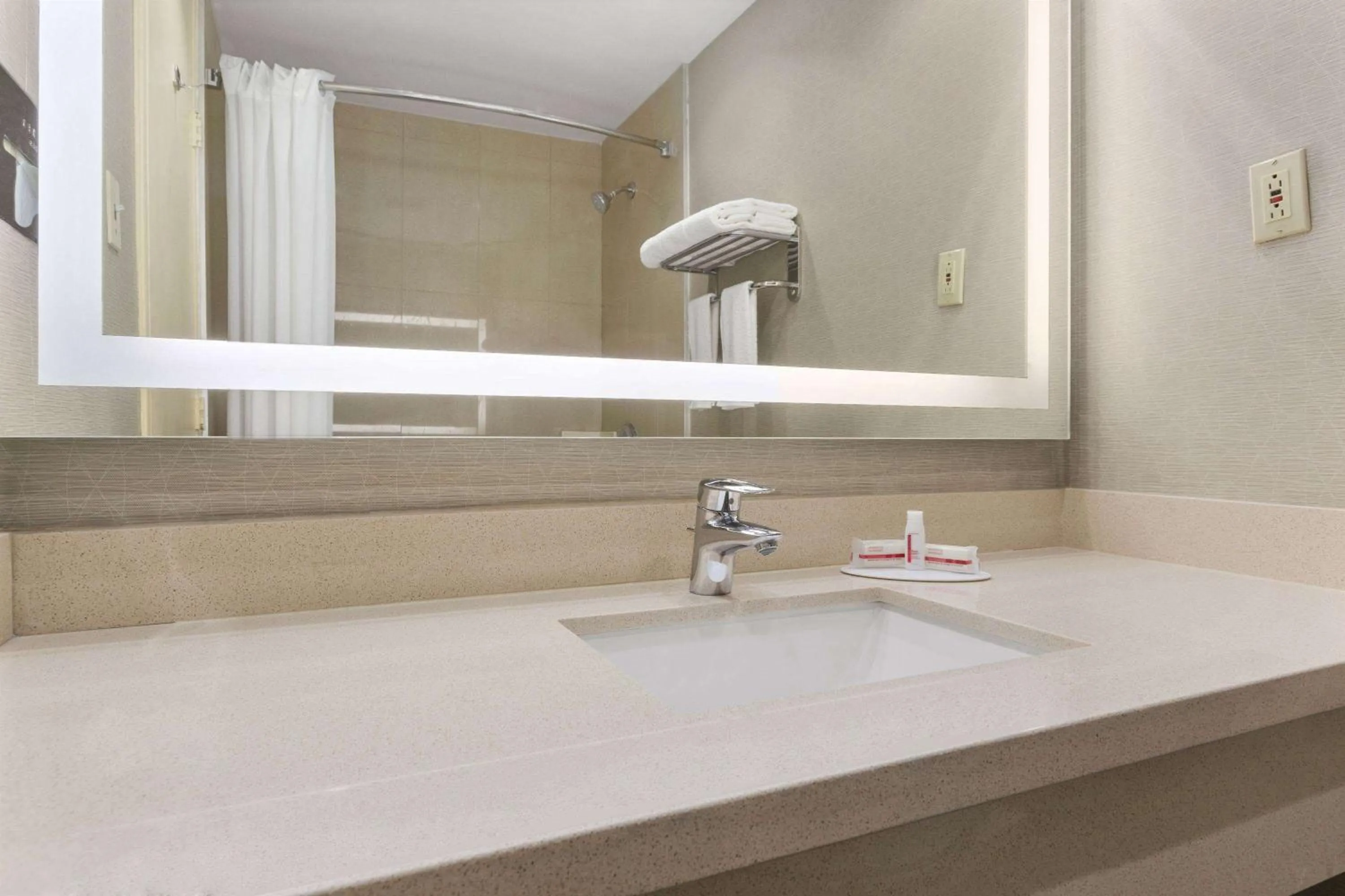 Bathroom in Days Inn by Wyndham Ottawa