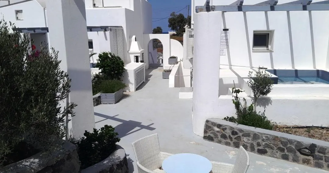 Sea paradise villas - Seaside & private jacuzzi