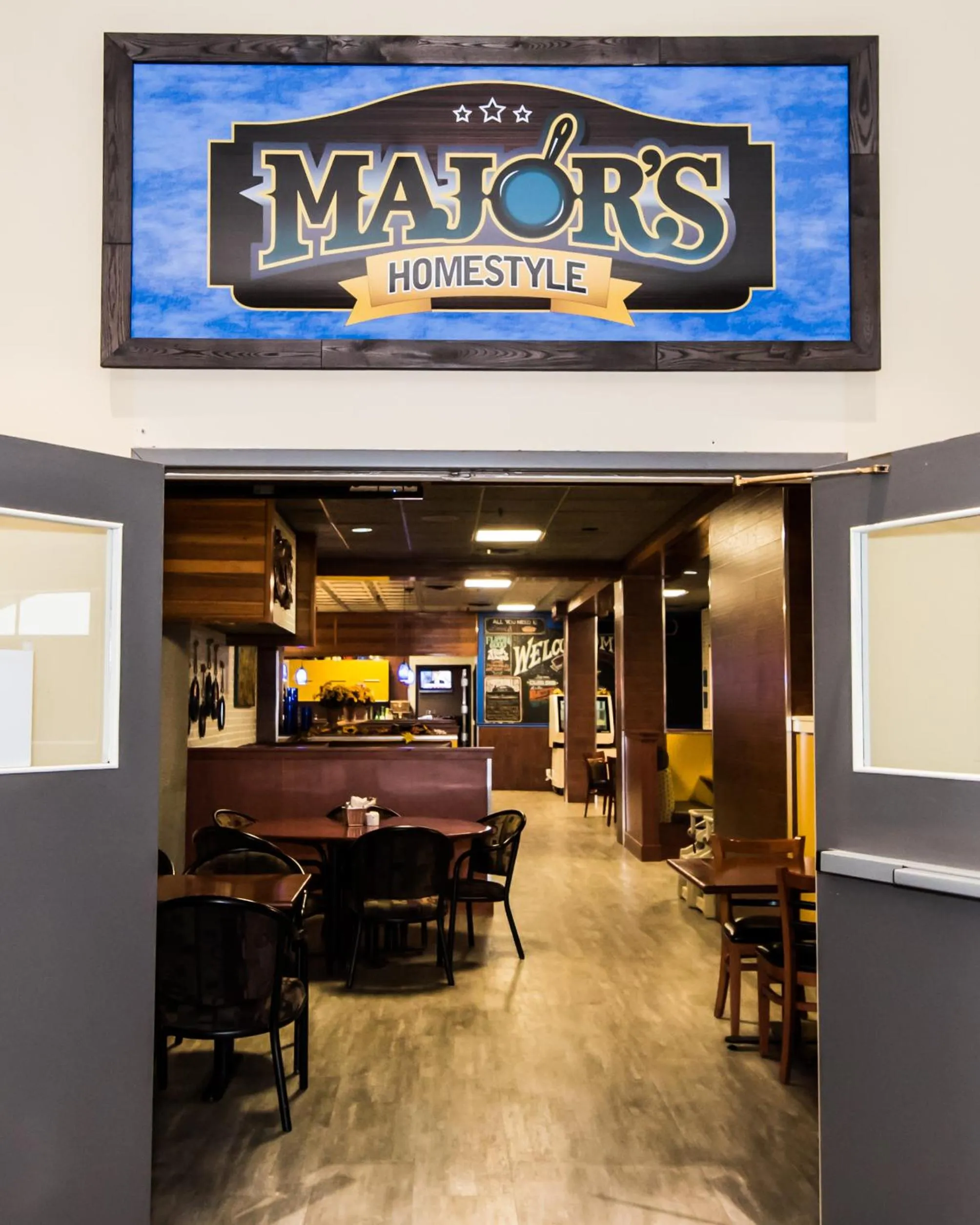 Restaurant/places to eat in Paradise Inn & Conference Centre