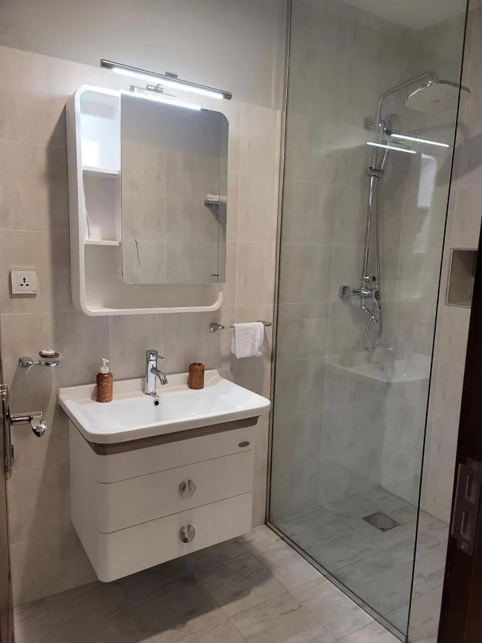 Bathroom in Goha Addis Hotel
