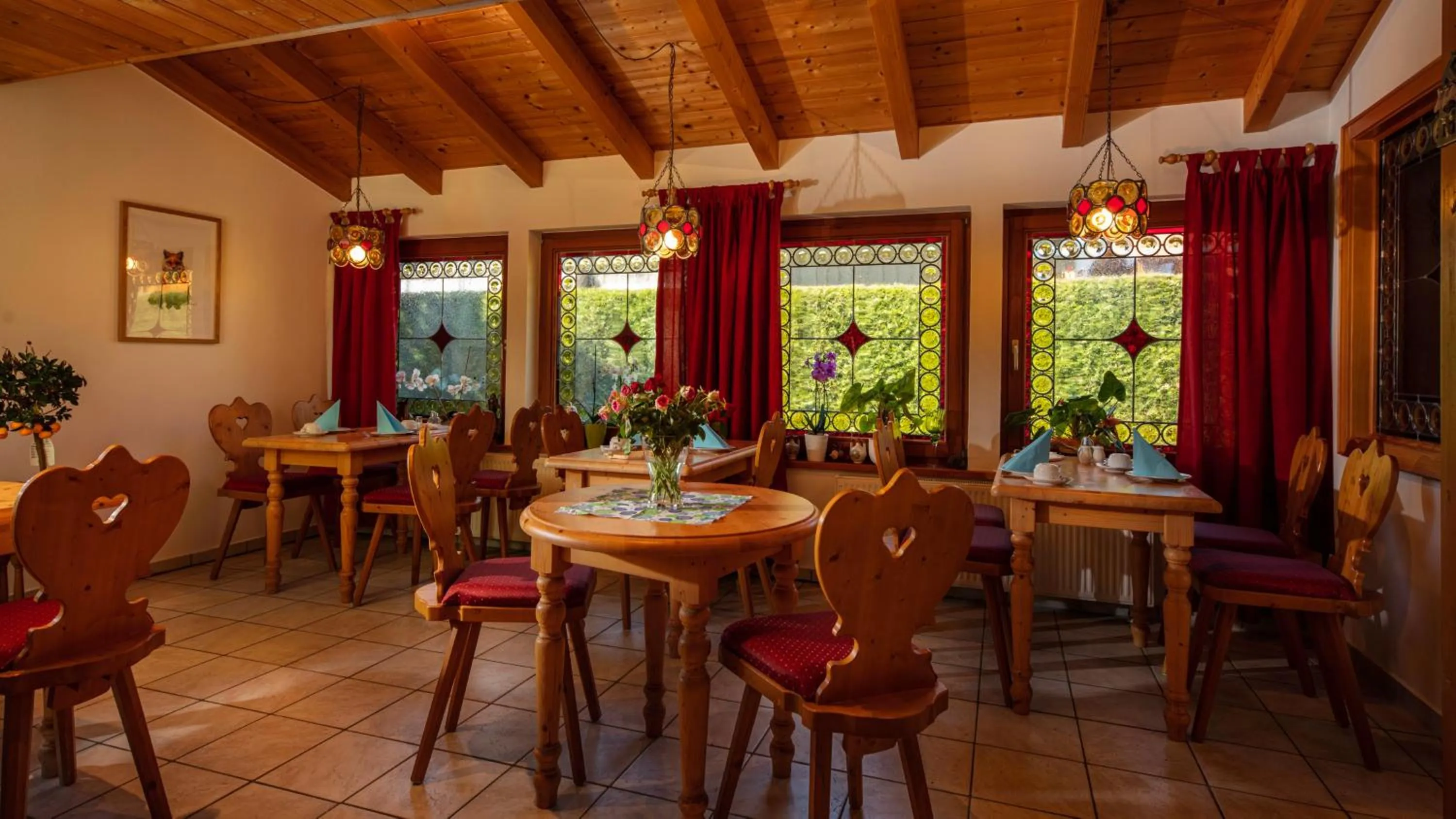 Breakfast in Aparthotel Chiemgaufuchs - CHIEMGAUKARTE