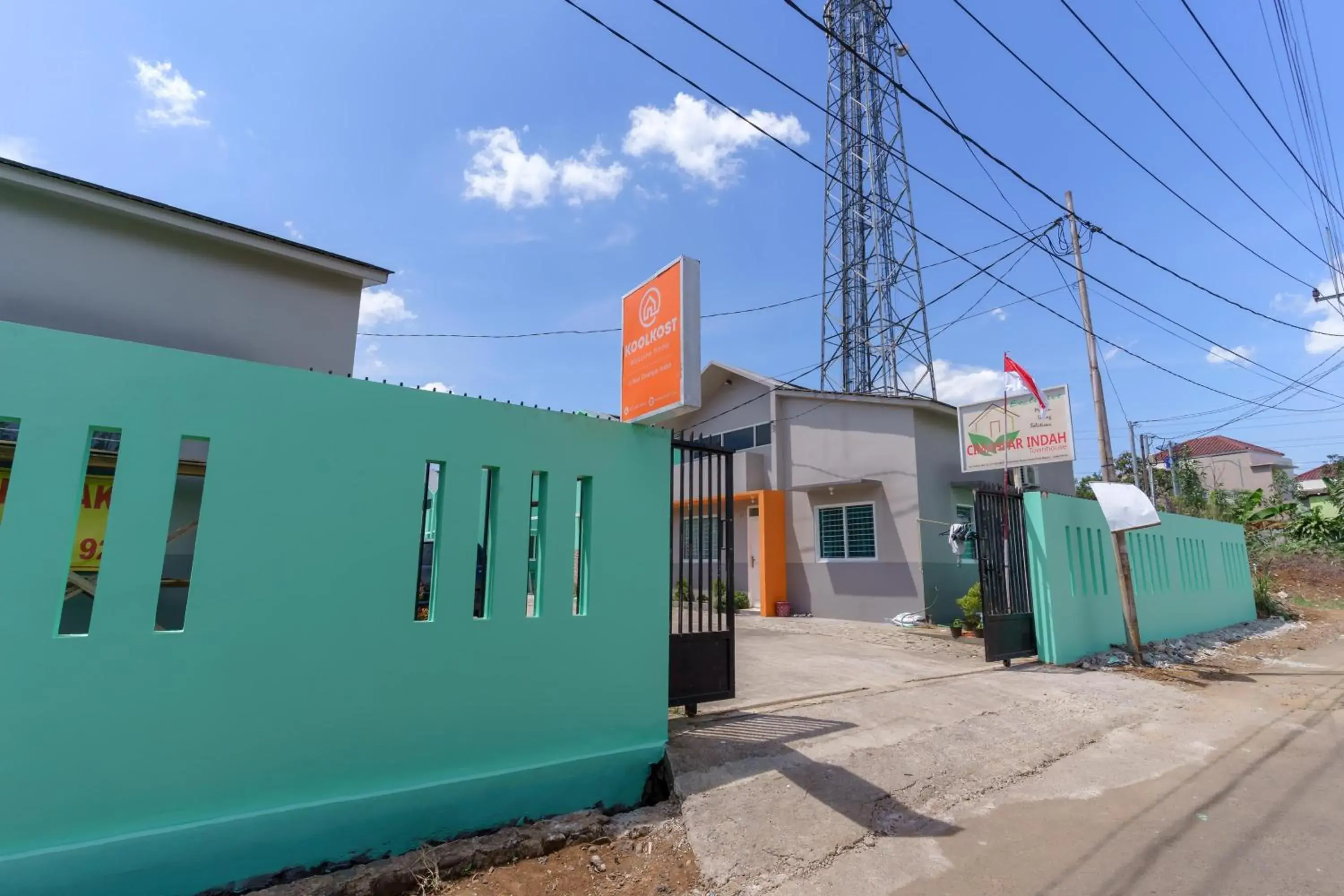 KoolKost @ Ikost Cimahpar Indah KoolKost @ Ikost Cimahpar Indah