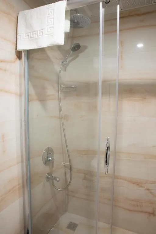 Bathroom in Alpinn Hotel DUE