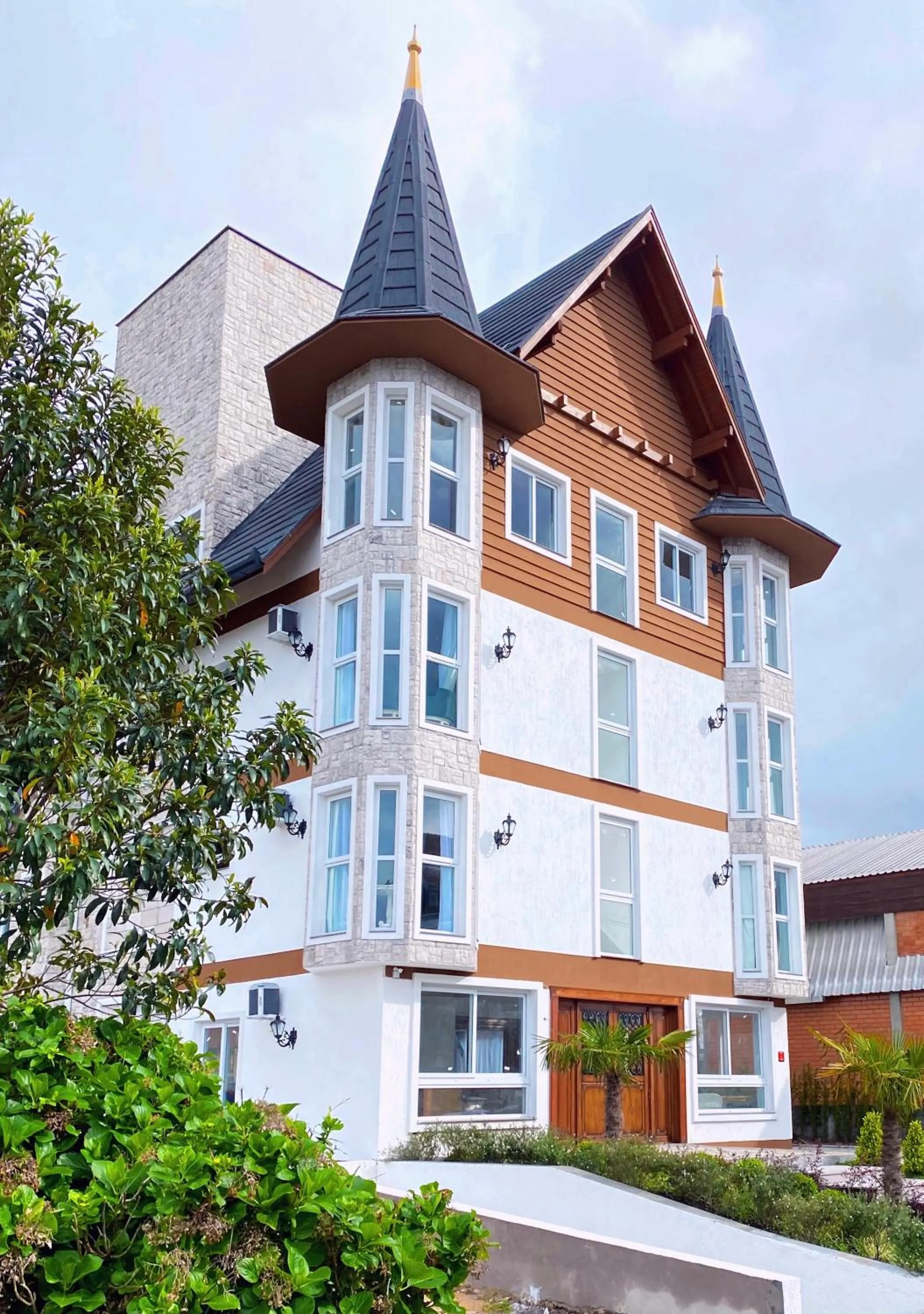 Property building in Hotel Locanda Casa D'Oro