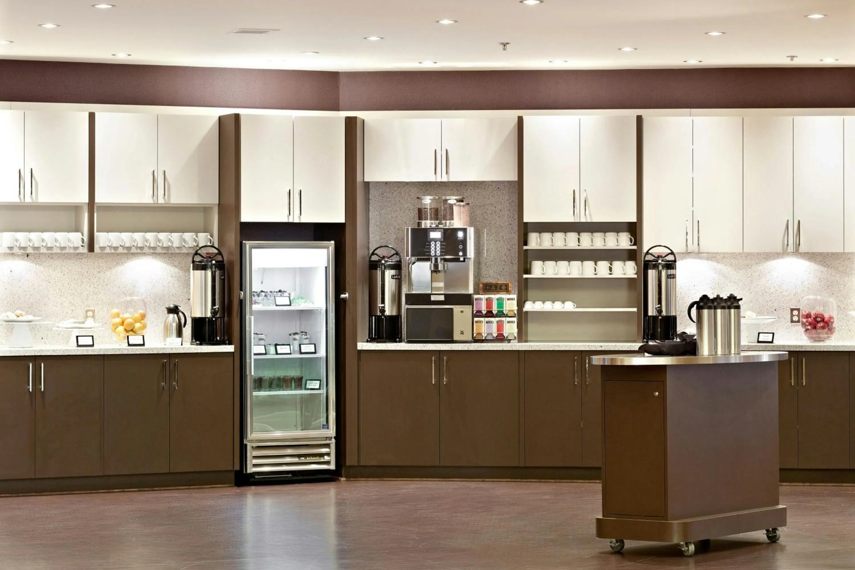 Meeting/conference room in Delta Hotels by Marriott Saskatoon Downtown