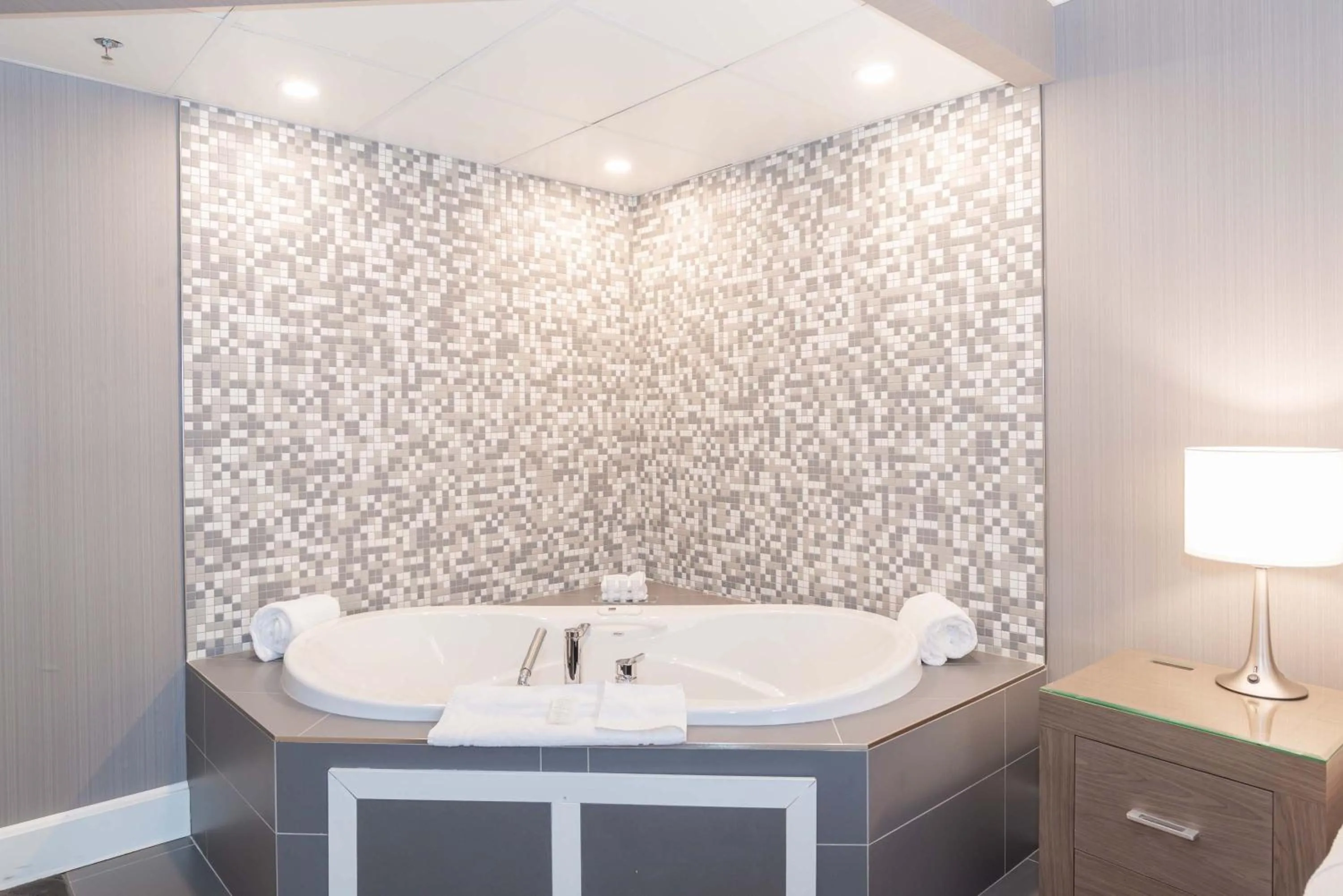 Spa and wellness centre/facilities in Sandman Signature Lethbridge Lodge