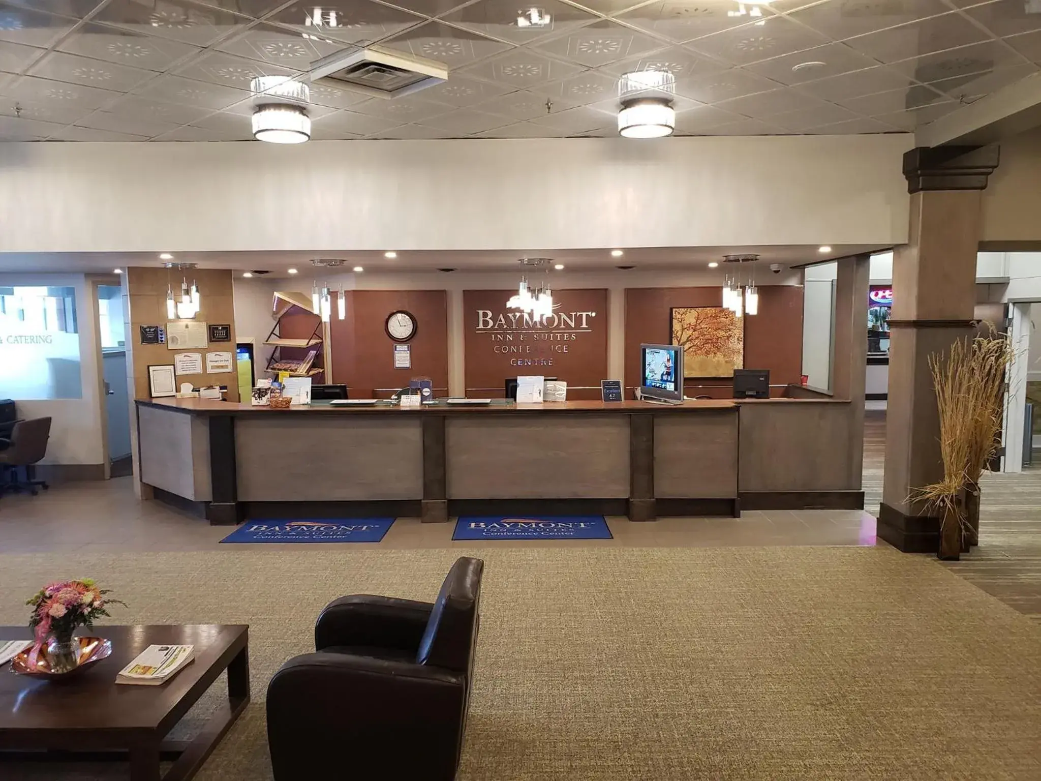 Lobby or reception in Baymont by Wyndham Red Deer Lobby or reception in Baymont by Wyndham Red Deer