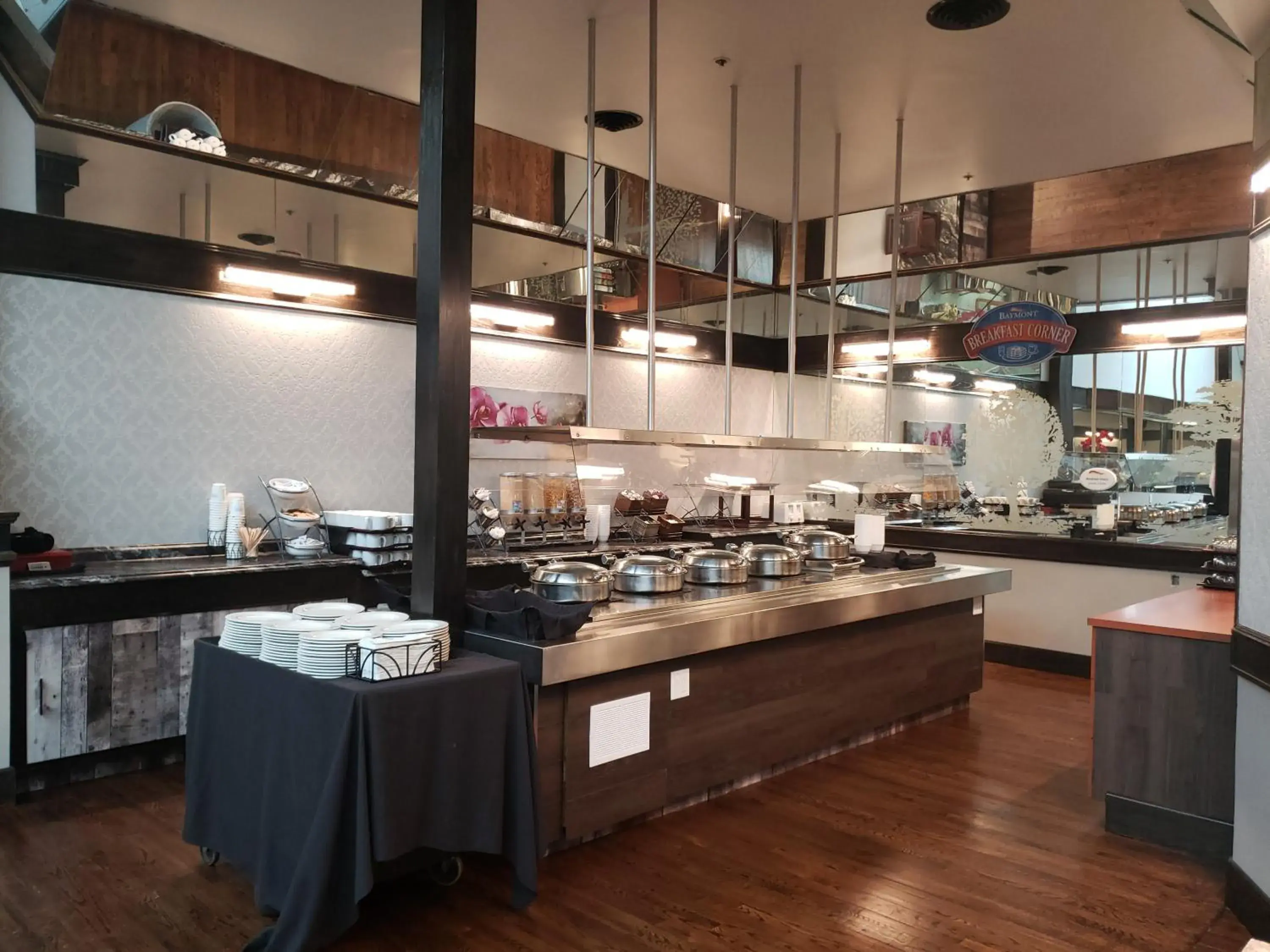 Buffet breakfast in Baymont by Wyndham Red Deer Buffet breakfast in Baymont by Wyndham Red Deer