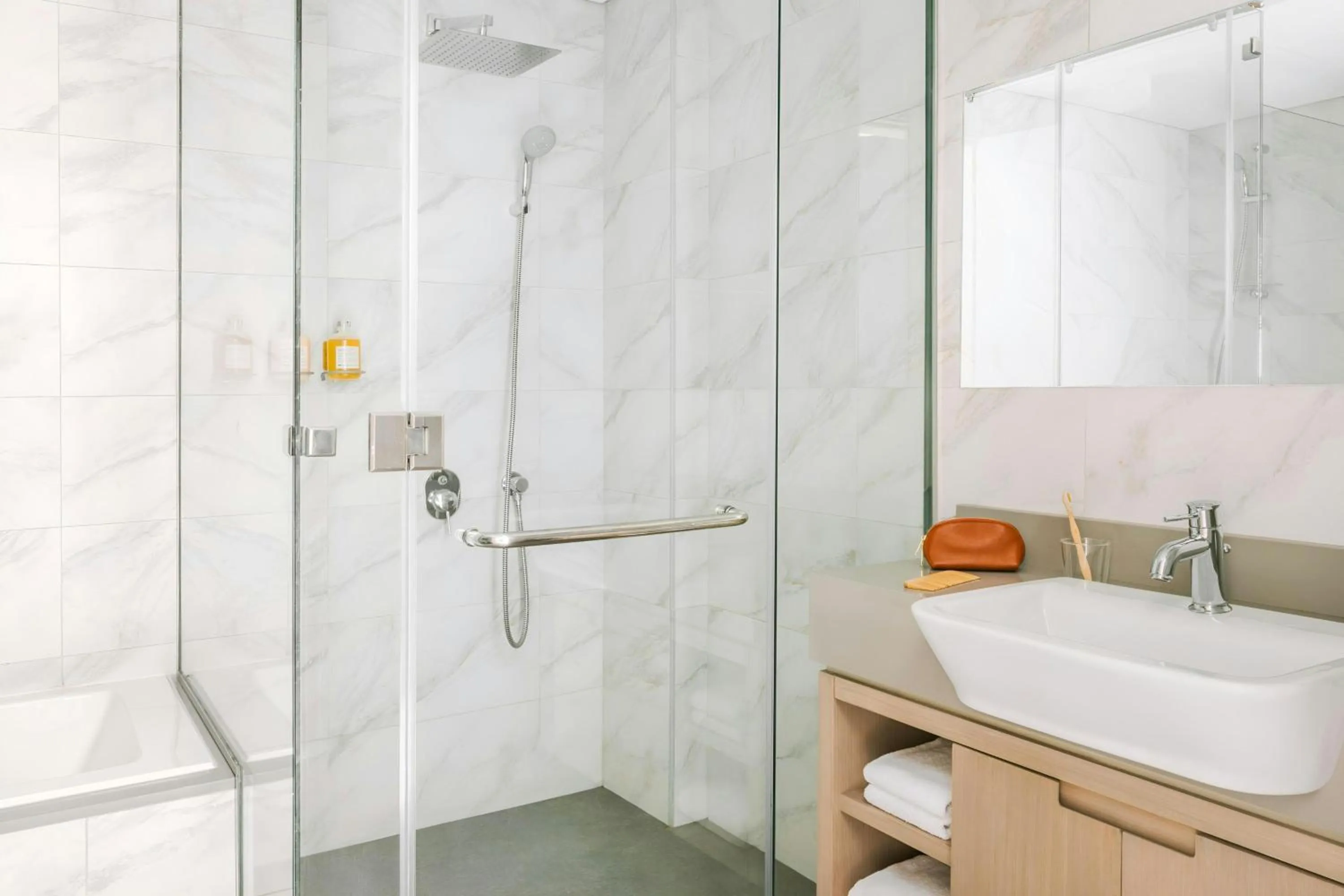 Bathroom in Sonder by Marriott Bonvoy Downtown Towers Apartments