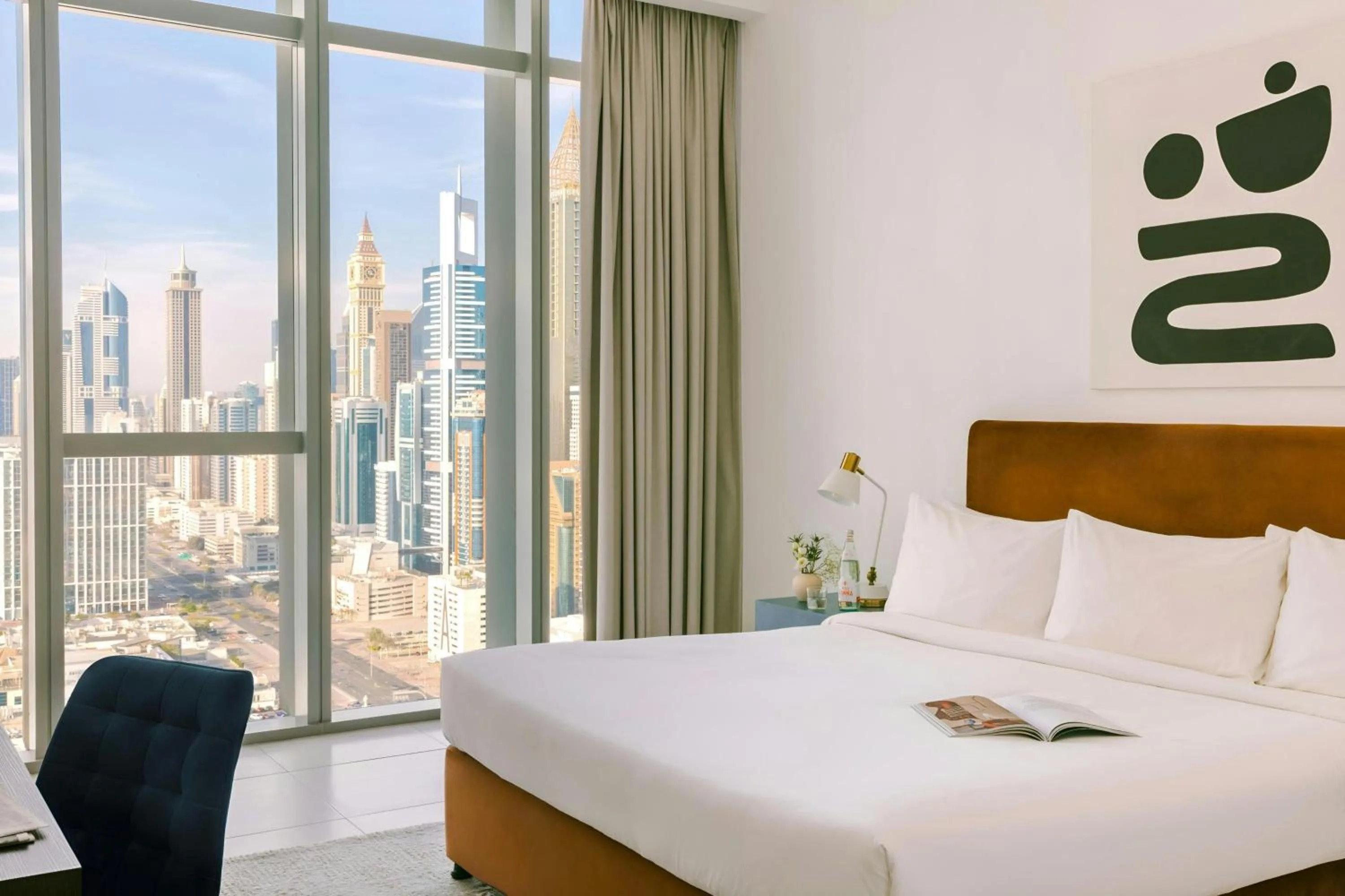 Bedroom, Bed in Sonder by Marriott Bonvoy Downtown Towers Apartments