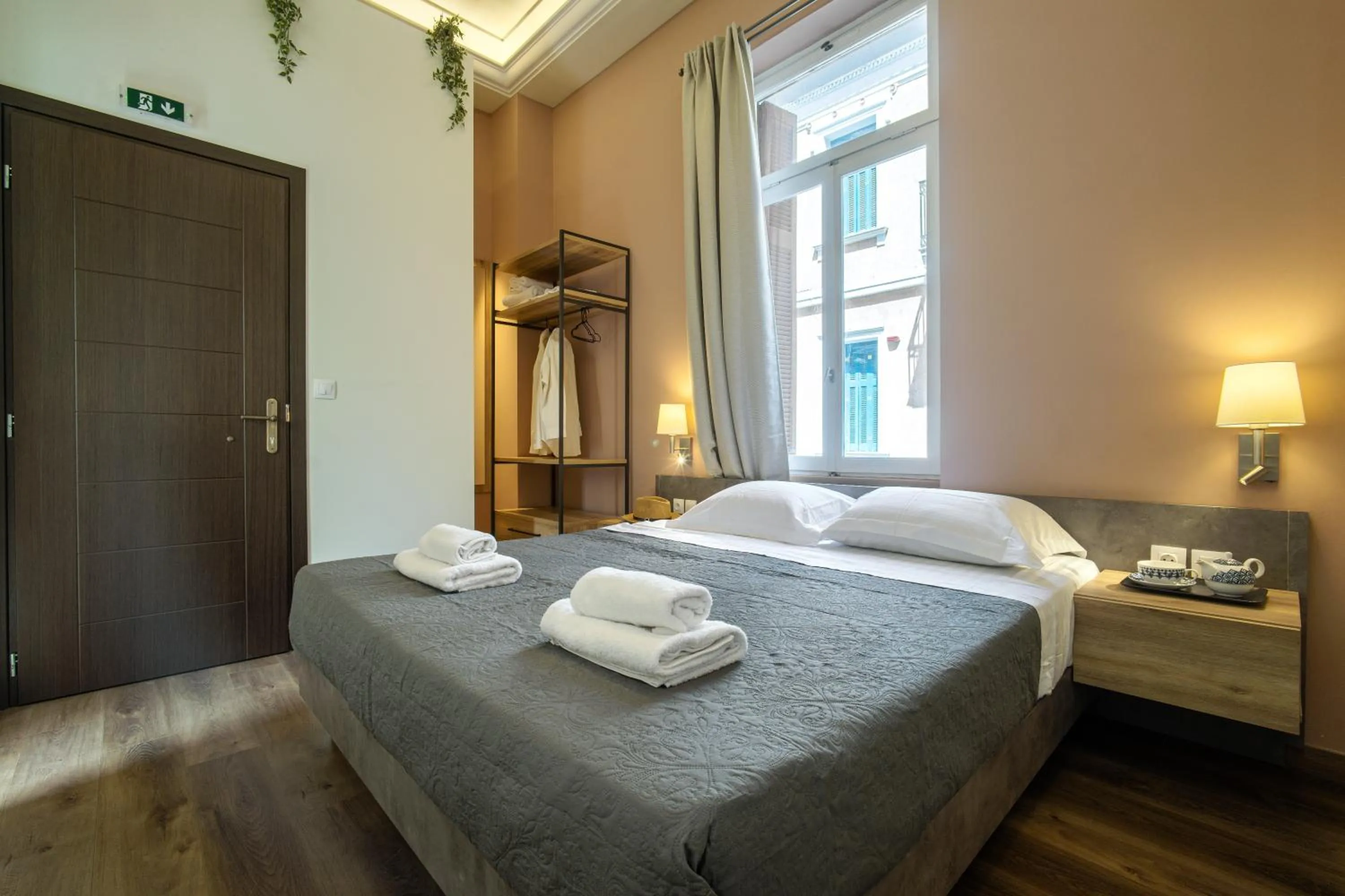 Photo of the whole room, Bed in Karma Athens